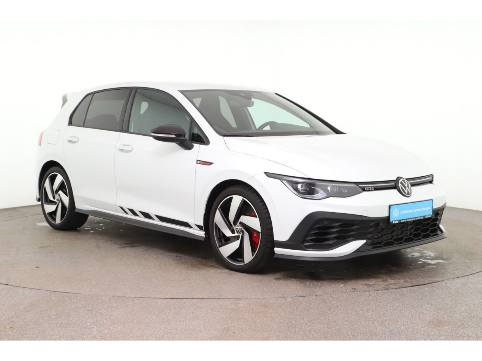 Volkswagen - Golf GTI_5