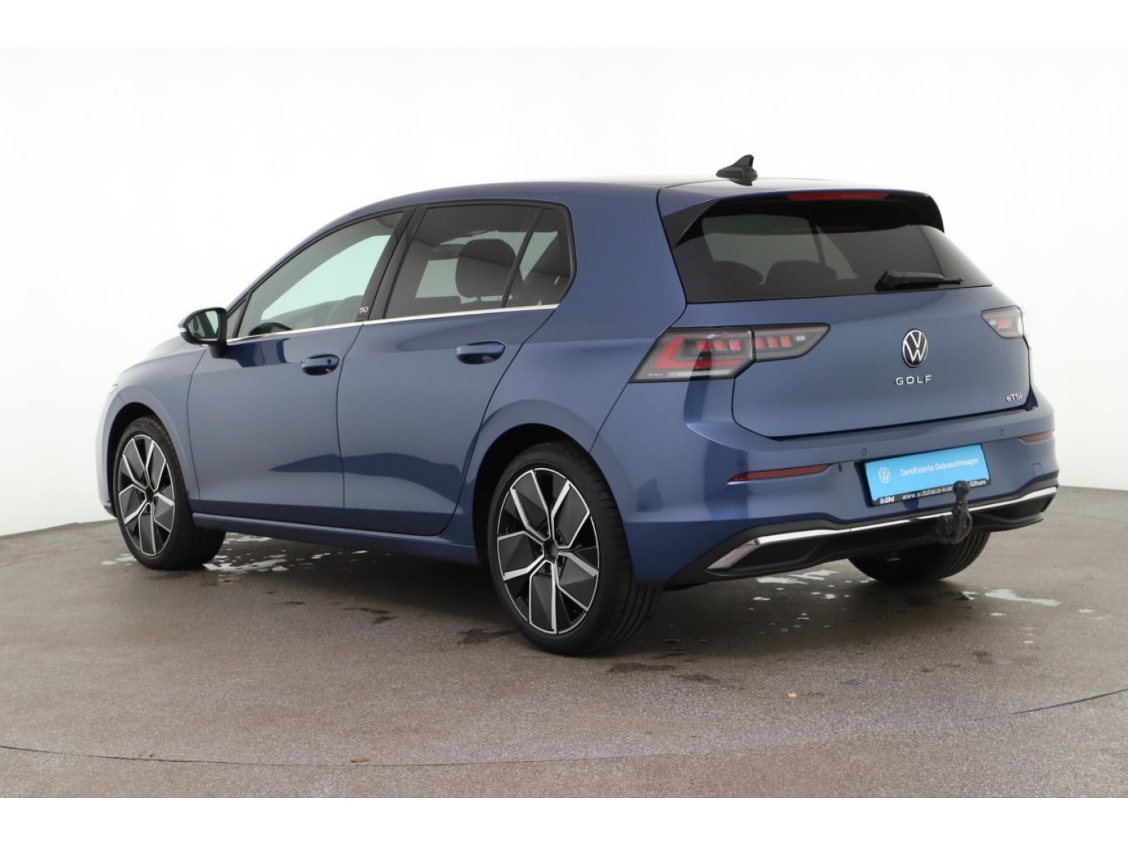Volkswagen - Golf_4