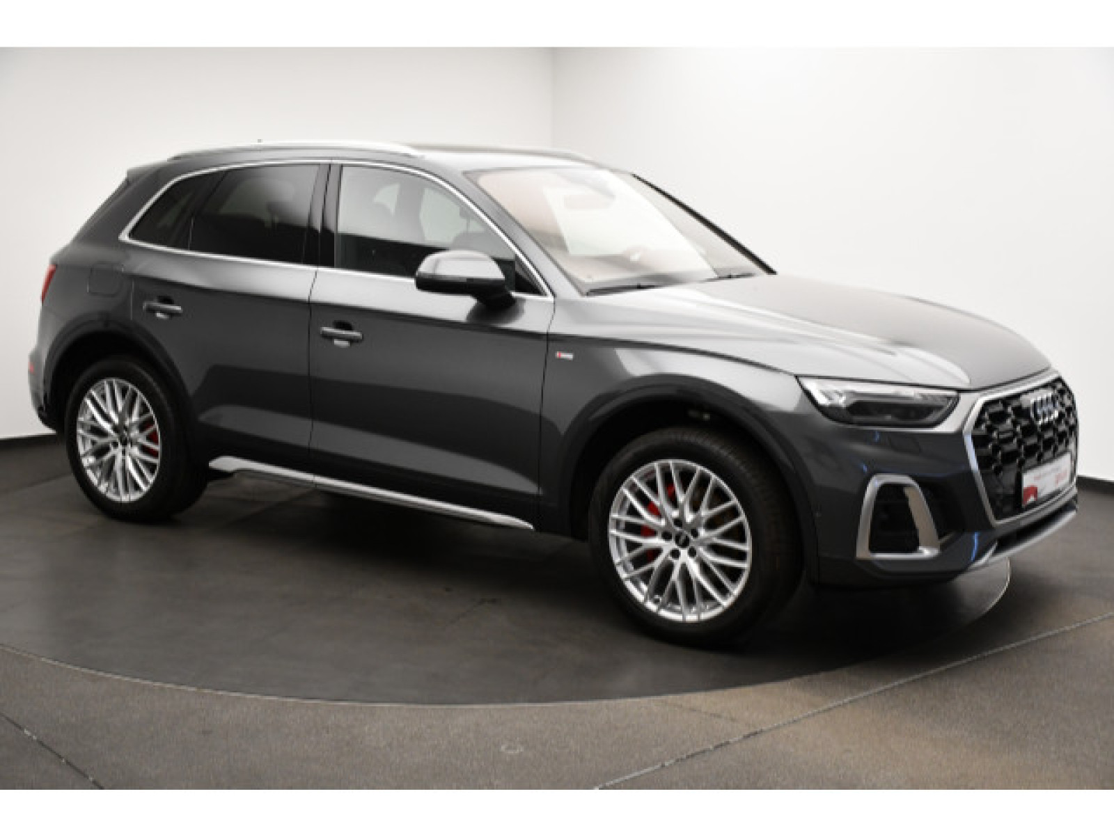 Audi - Q5_17