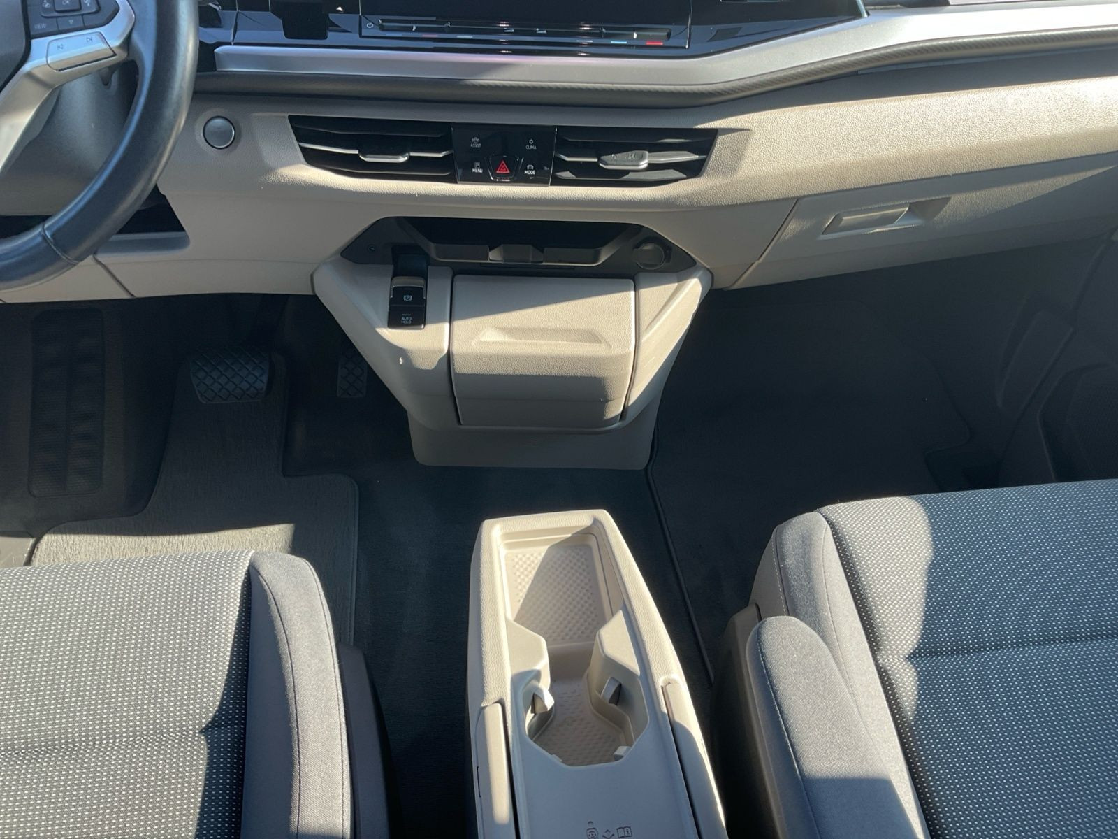 Volkswagen - T7 Multivan_11