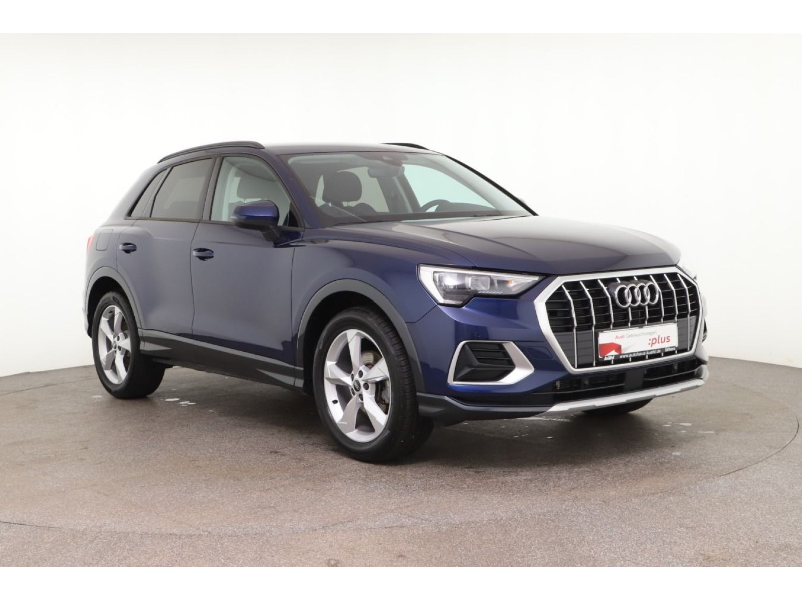 Audi - Q3_6