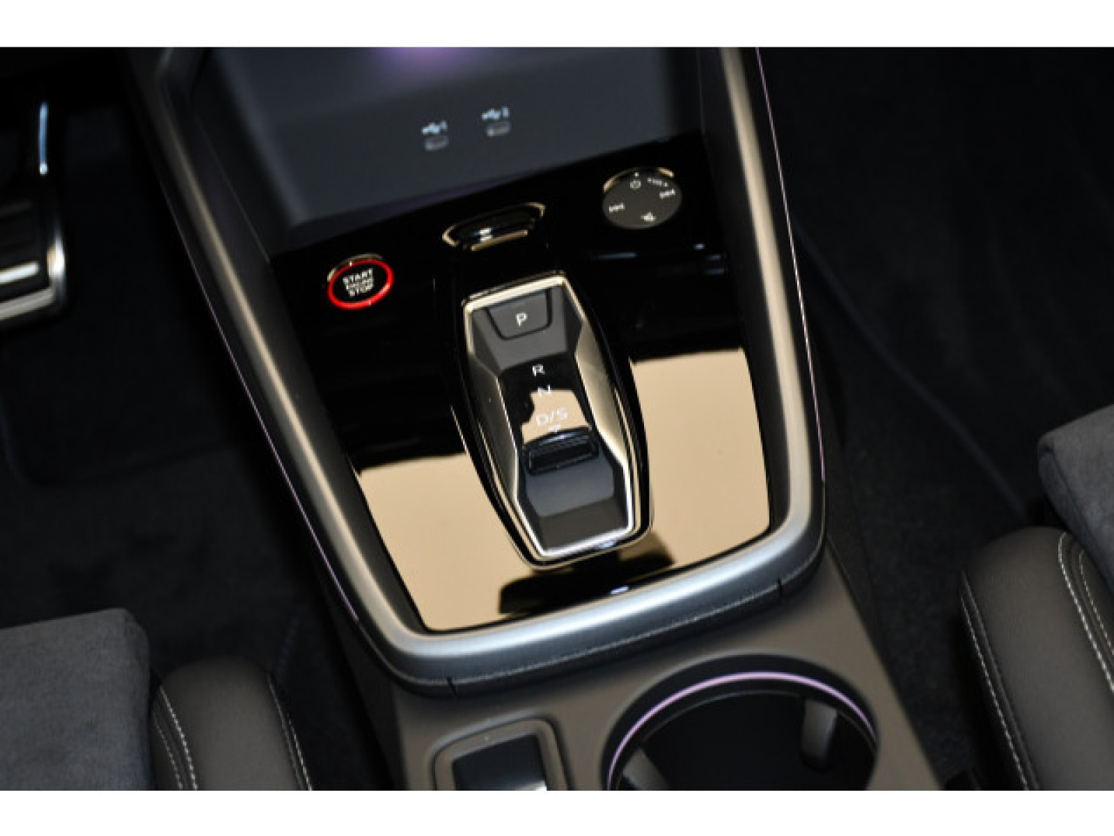 Audi - S3 Sportback_7 Audi - S3 Sportback_7