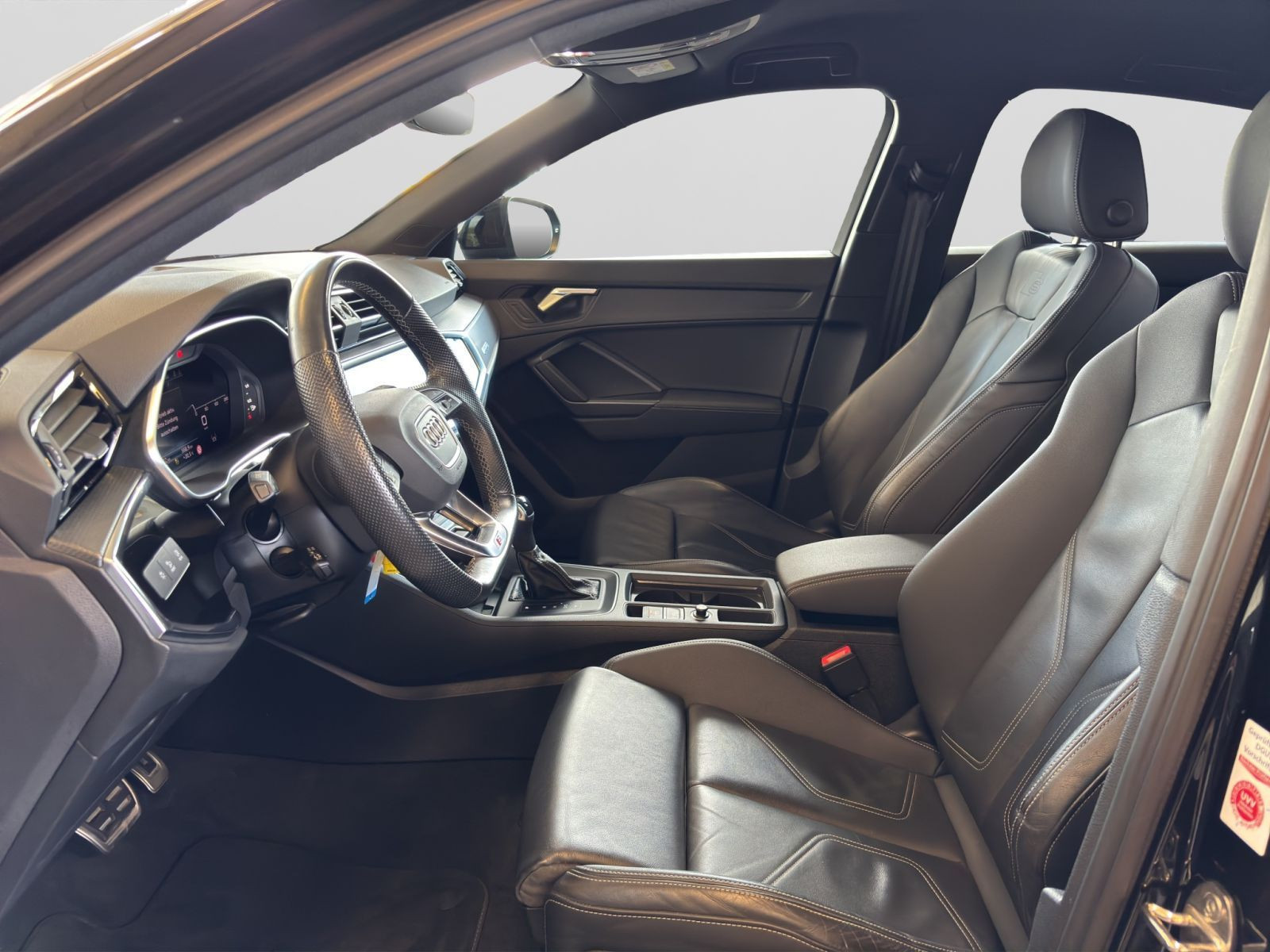 Audi - Q3 Sportback_8