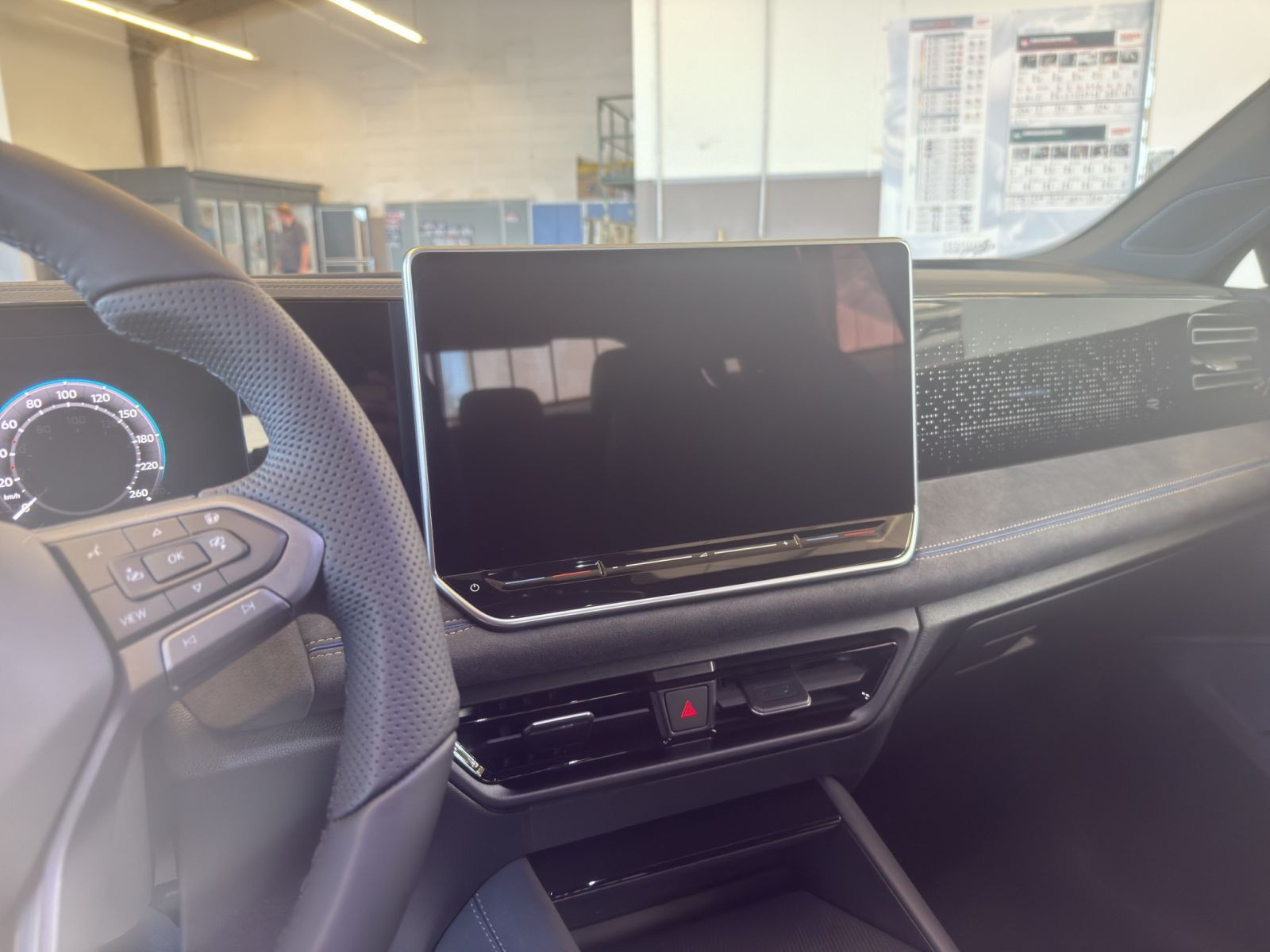 Volkswagen - Tiguan_13
