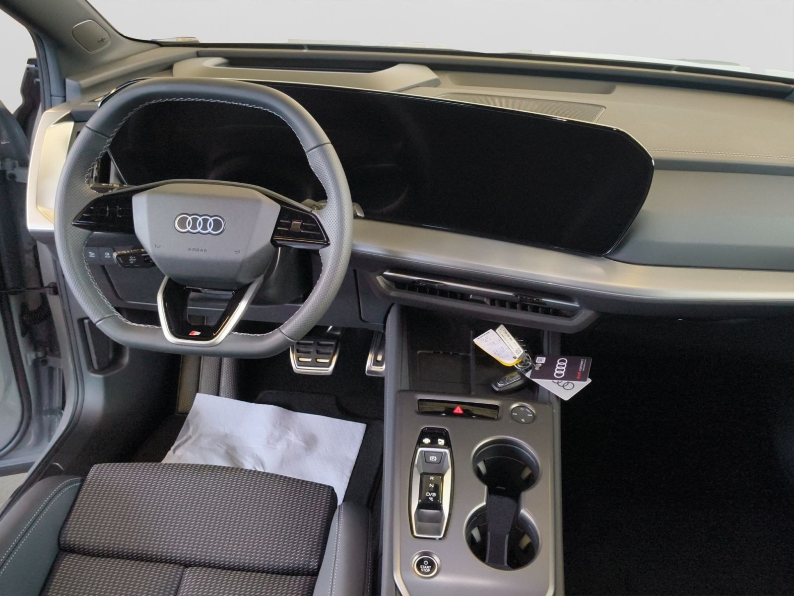 Audi - Q4 e-tron_15