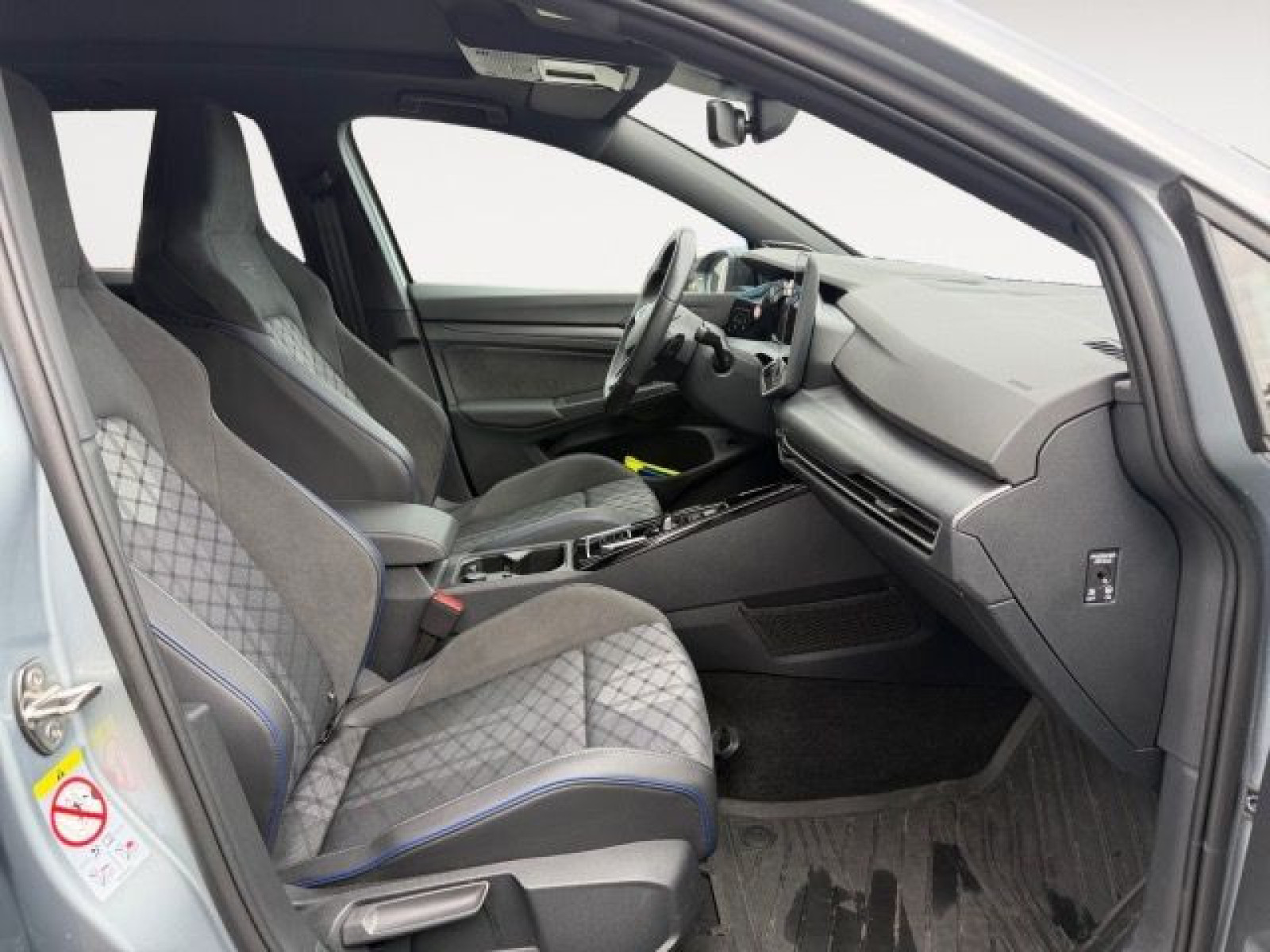 Volkswagen - Golf Variant_15
