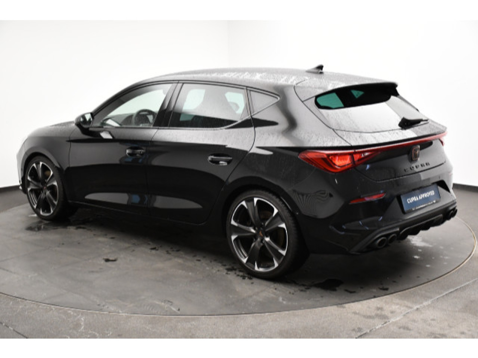 diagonalansicht-hinten-aussen