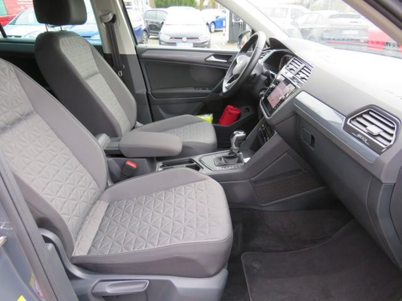 Volkswagen - Tiguan_19