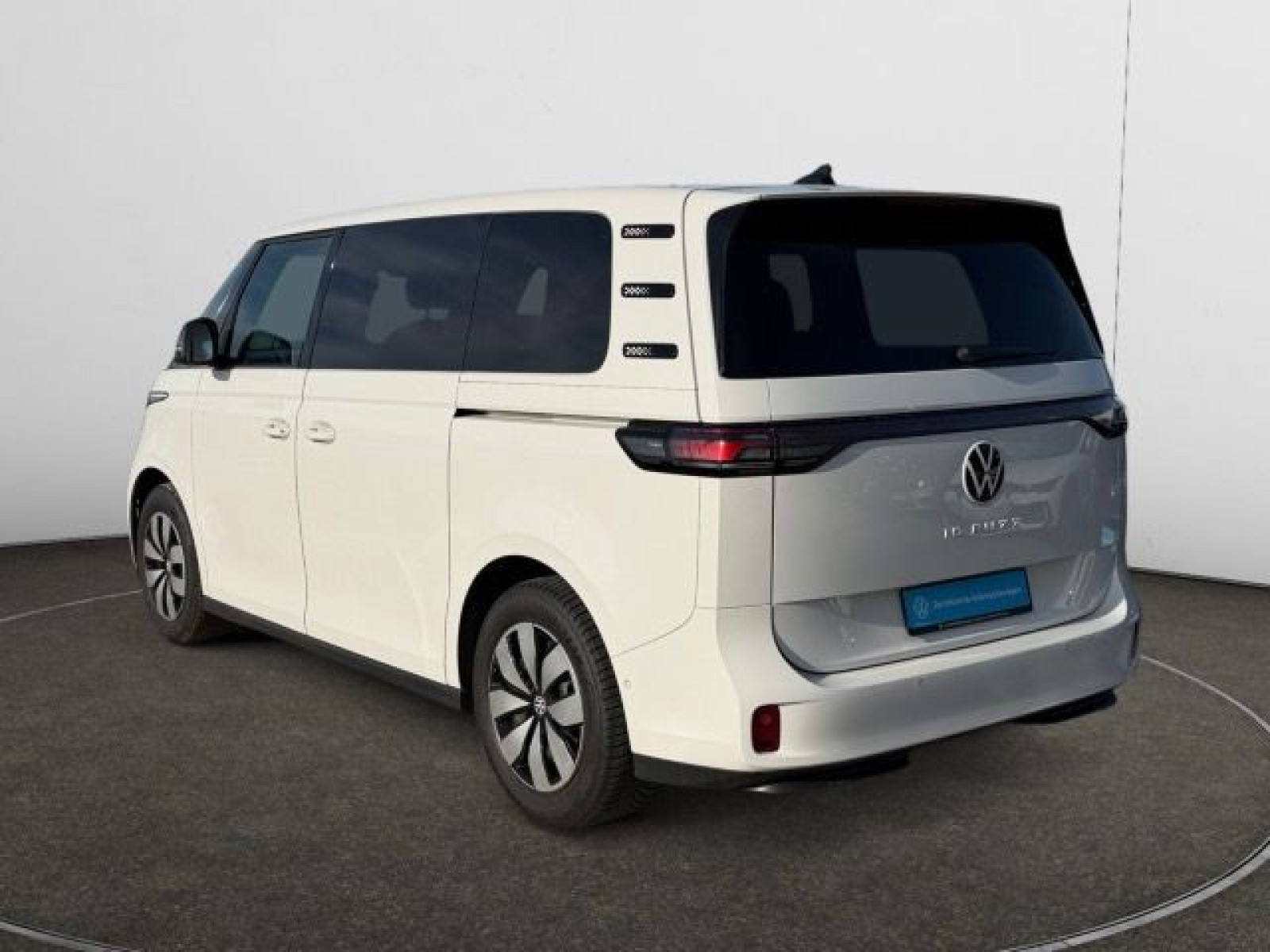 diagonalansicht-hinten-aussen