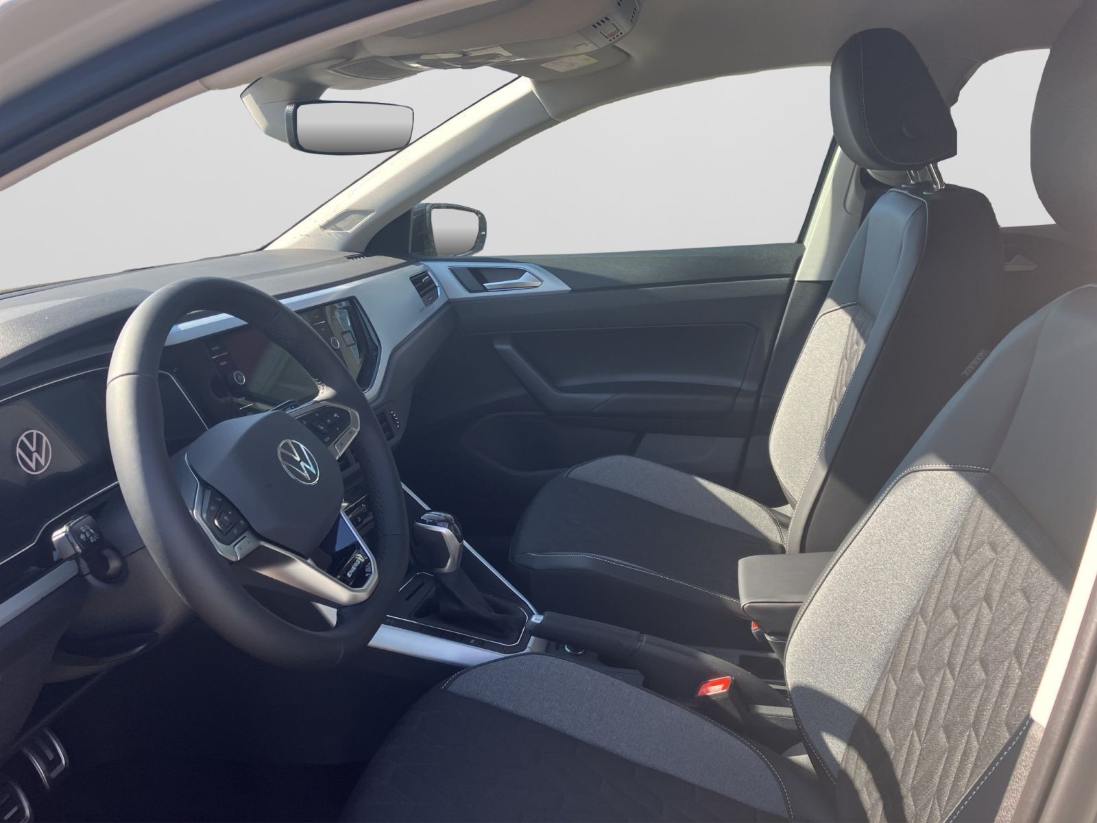 Volkswagen - Polo_10