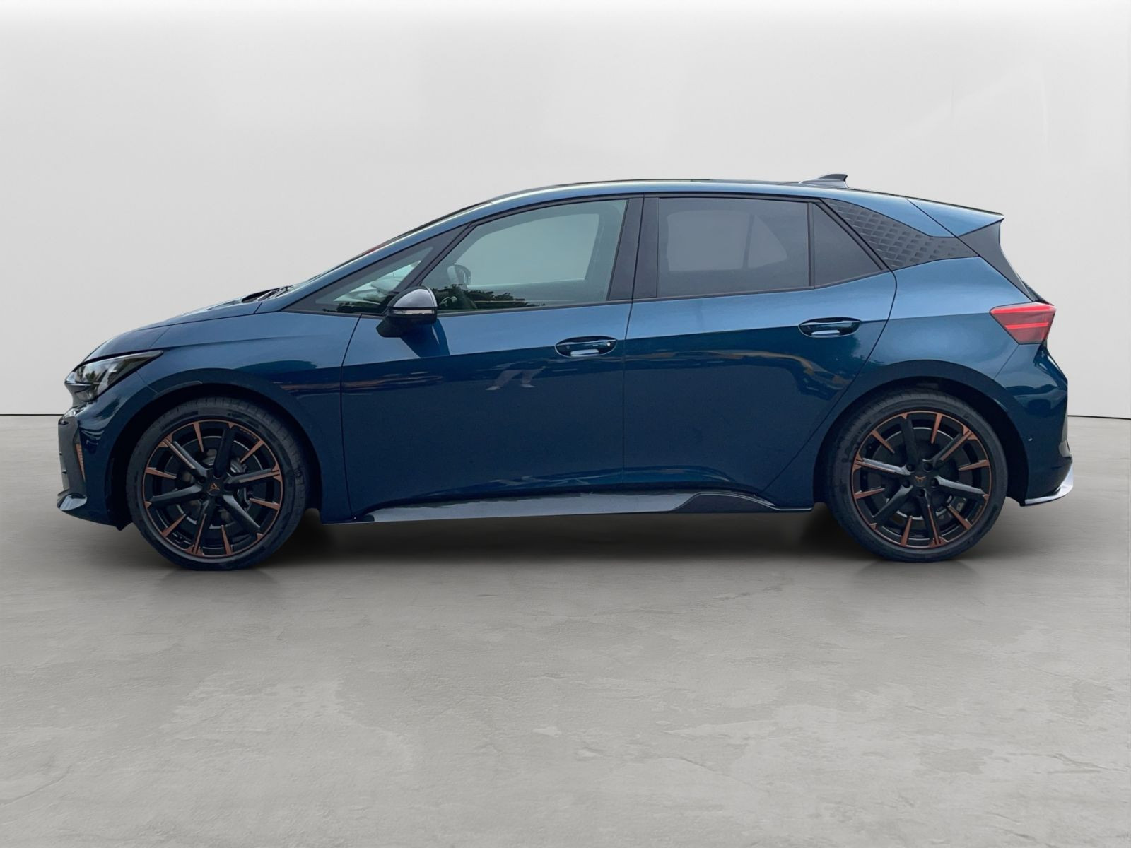 Cupra - Born_3