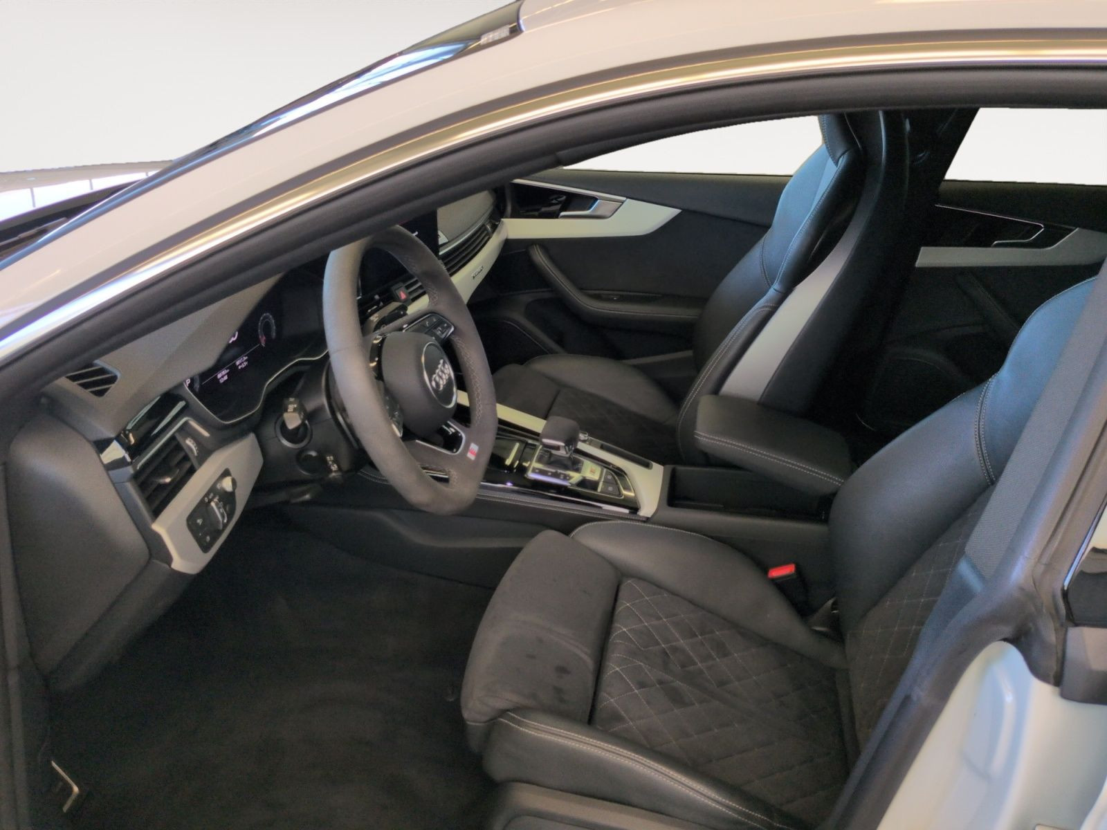 Audi - S5_10