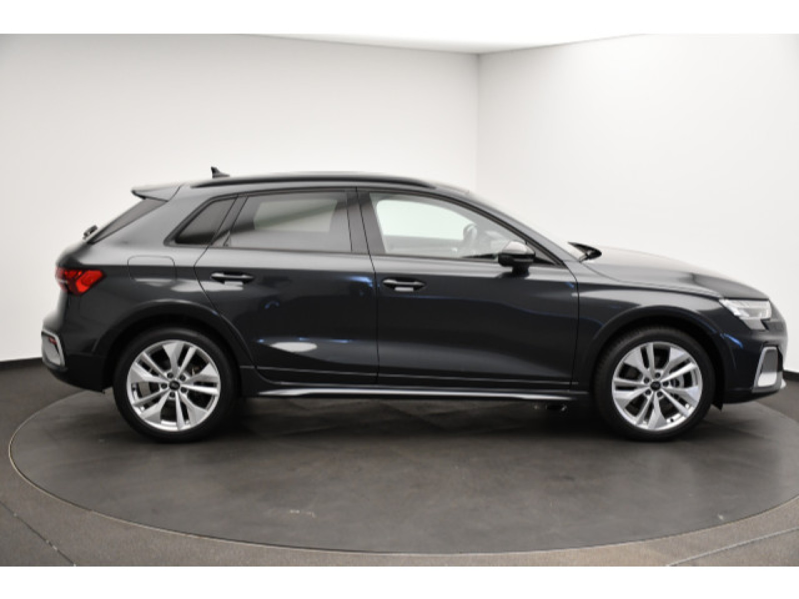 Audi - A3 allstreet_21