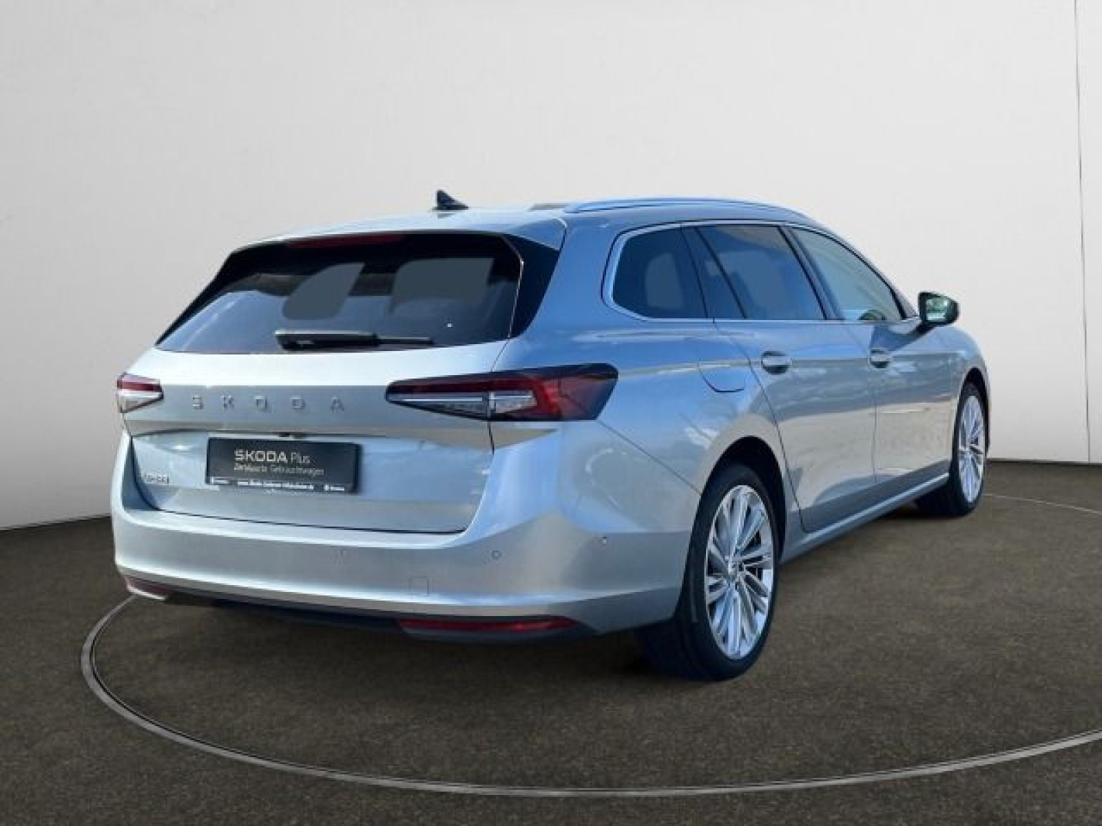 diagonalansicht-hinten-aussen