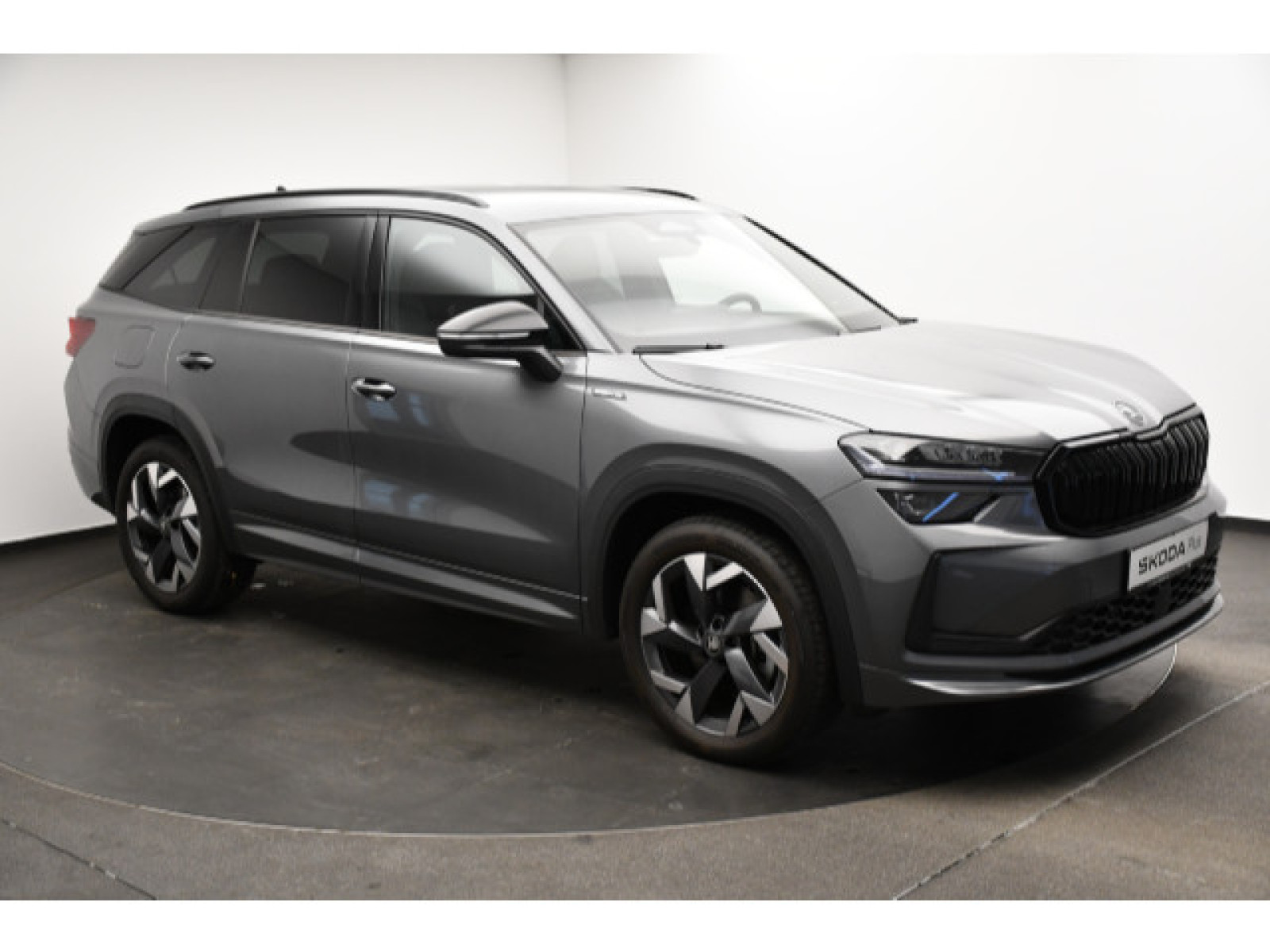 diagonal-frontansicht-aussen