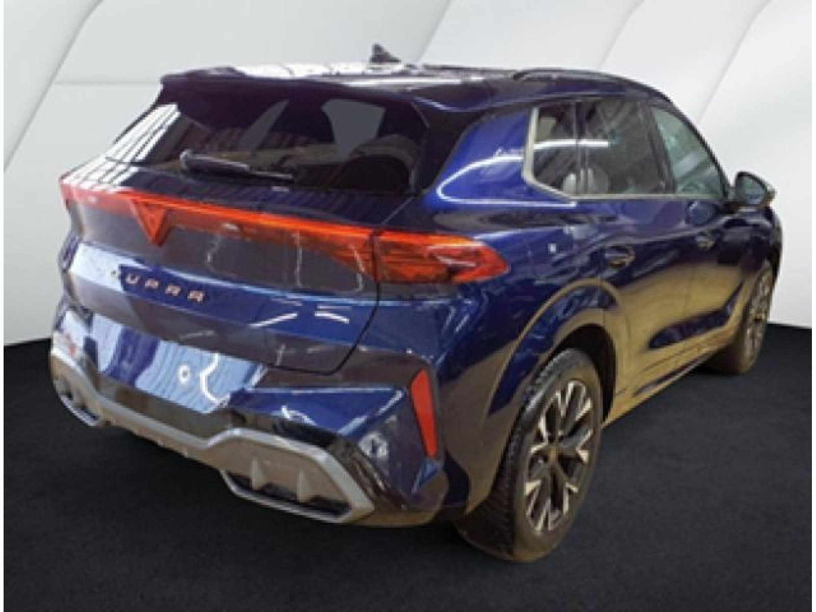 diagonalansicht-hinten-aussen