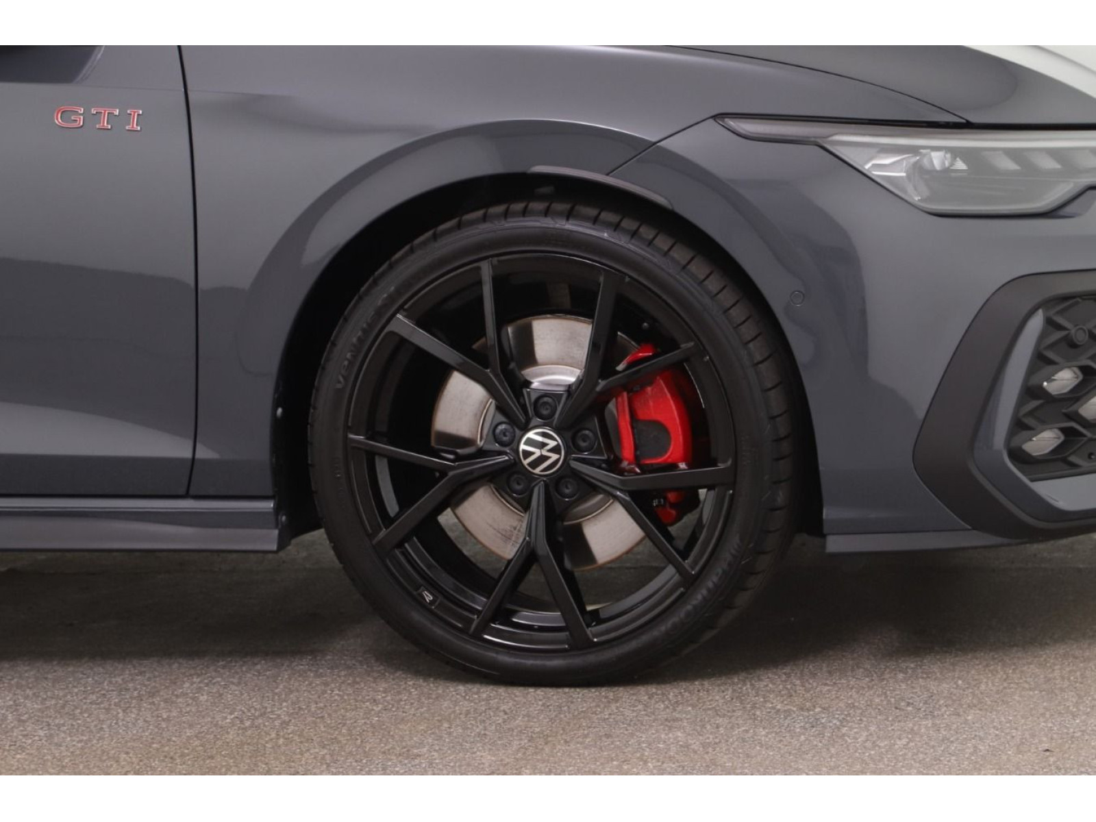 Volkswagen - Golf GTI_3