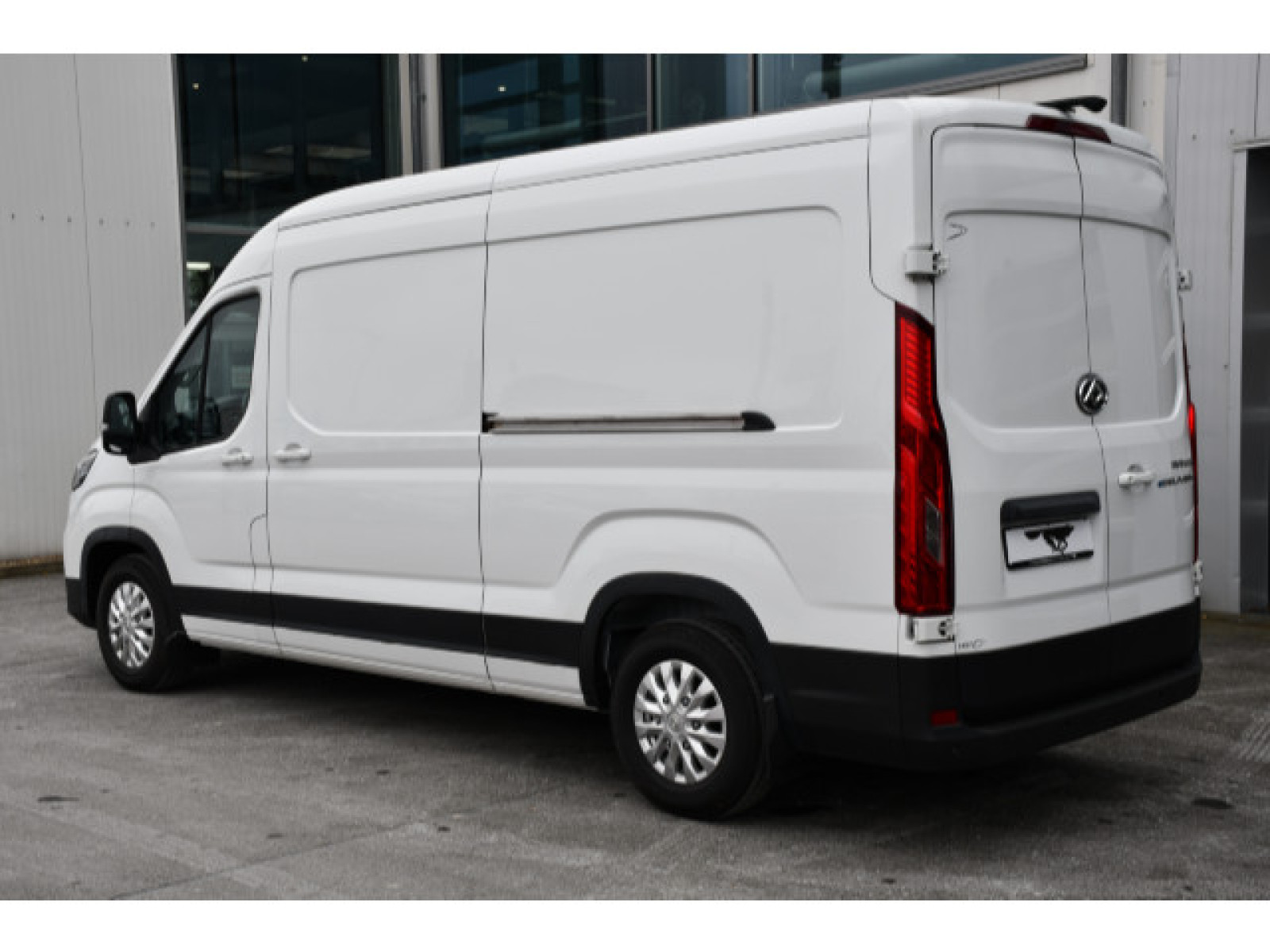 Maxus - eDELIVER 9_13