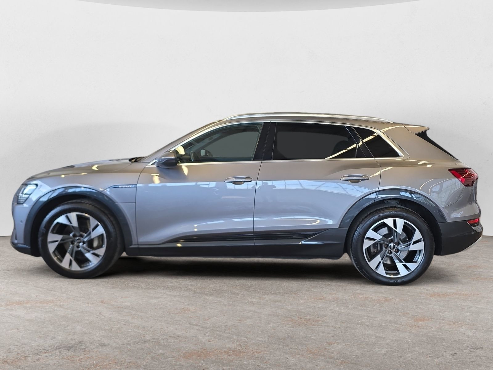Audi - e-tron_3