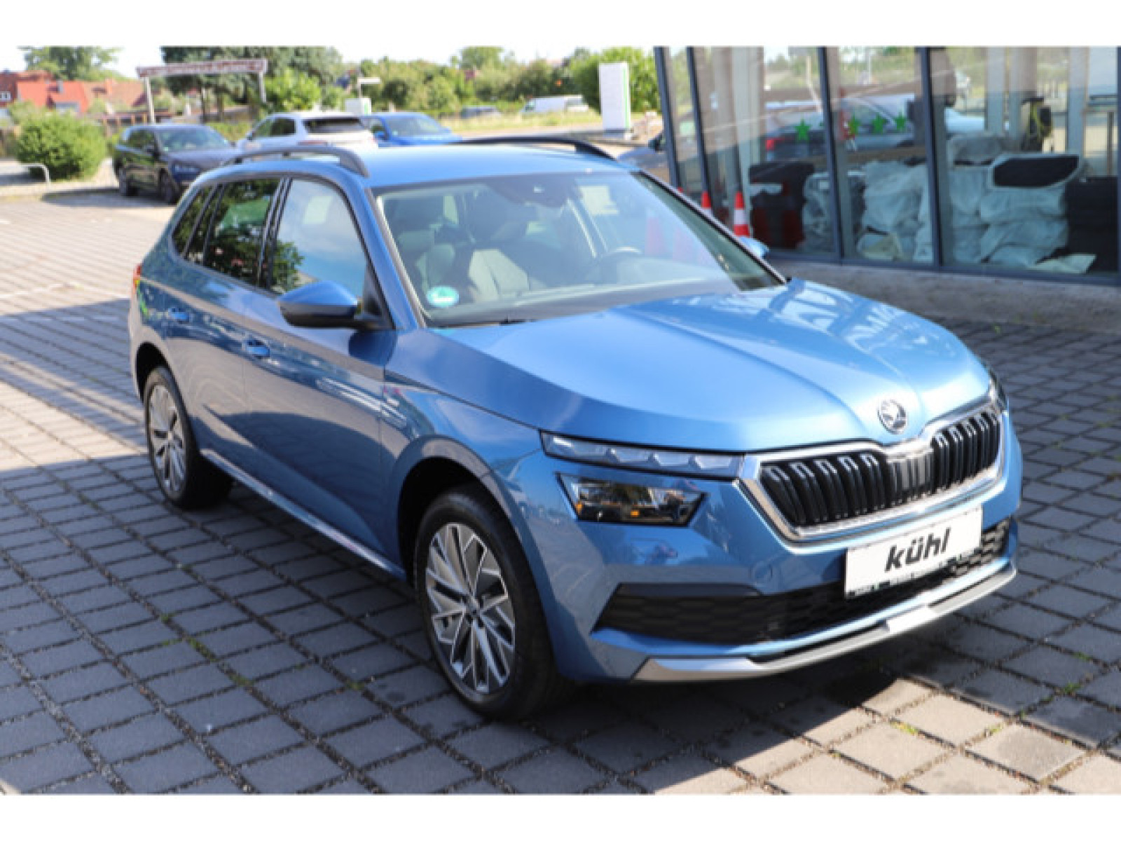 diagonal-frontansicht-aussen