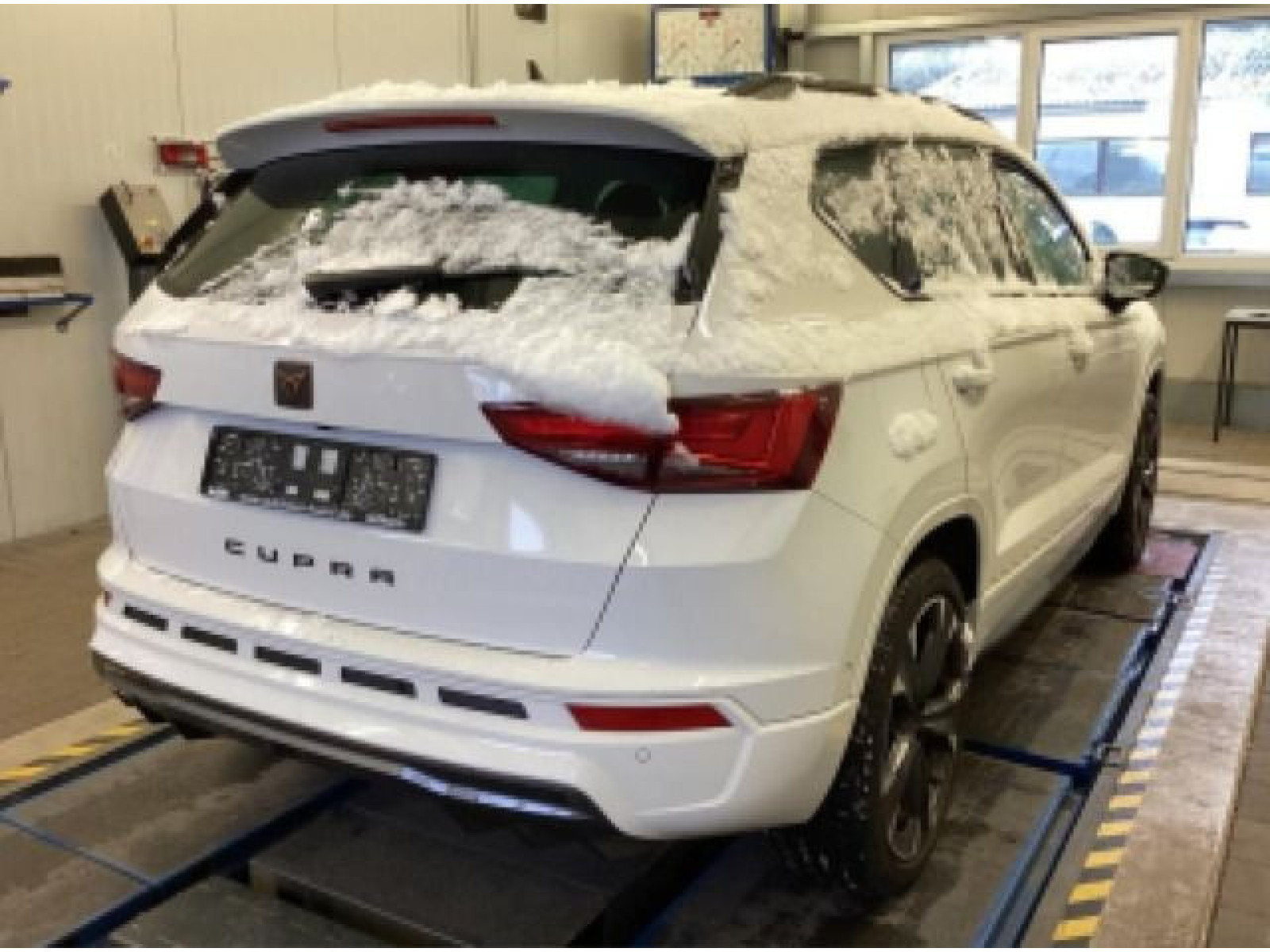 diagonalansicht-hinten-aussen