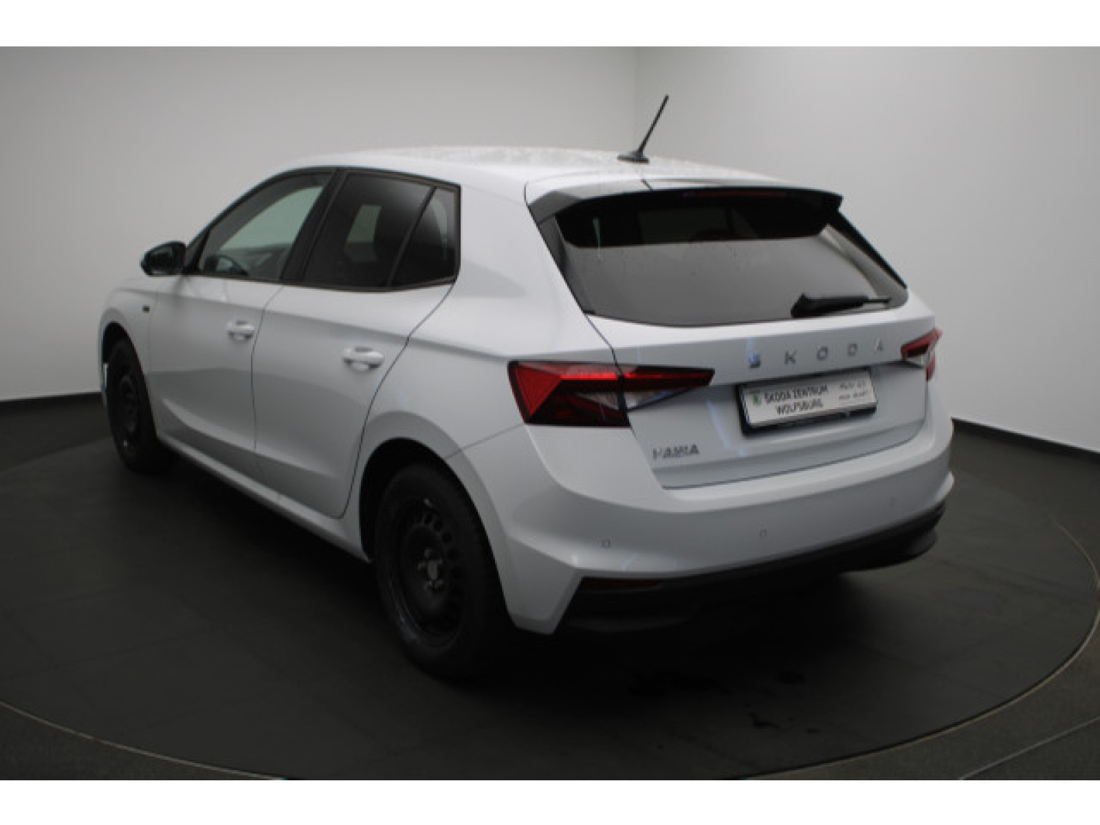 diagonalansicht-hinten-aussen