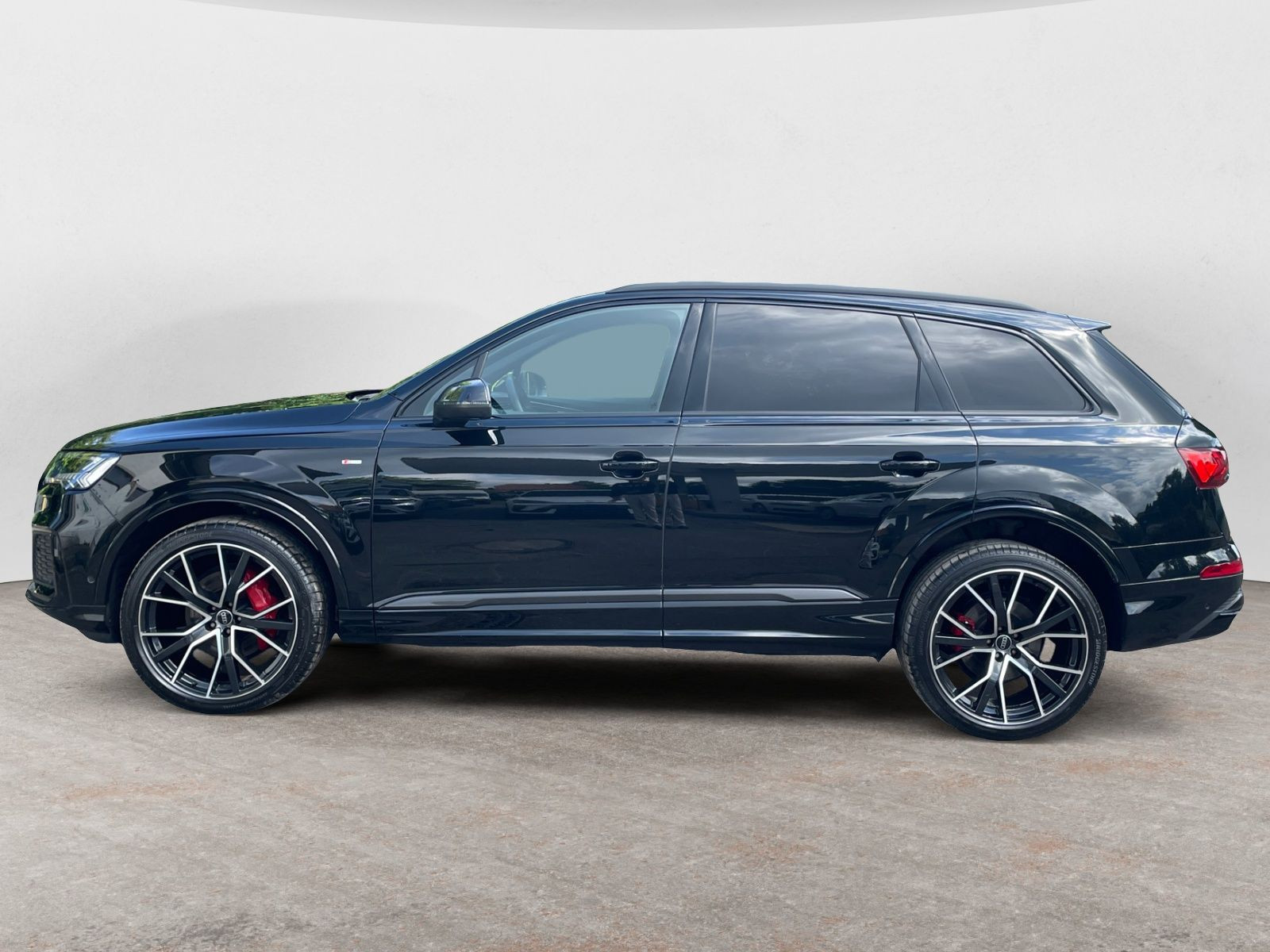 Audi - Q7_3
