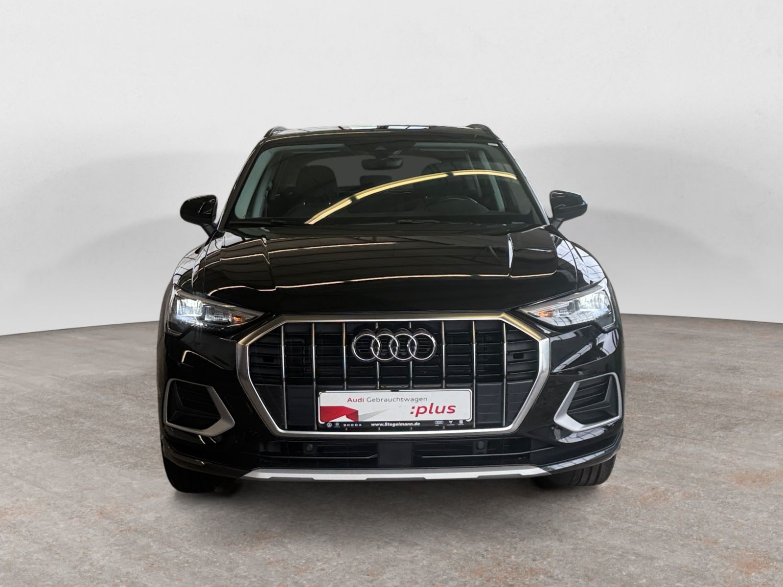 Audi - Q3_9