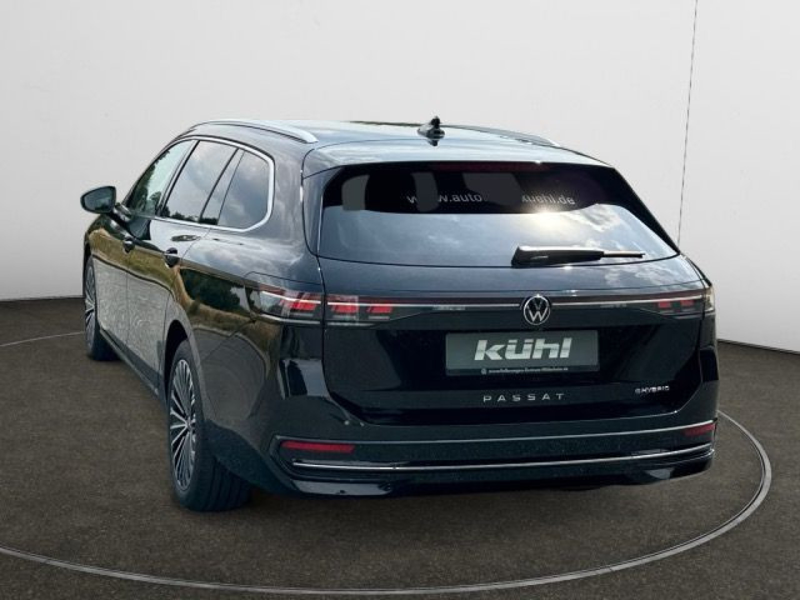 Volkswagen - Passat Variant_3