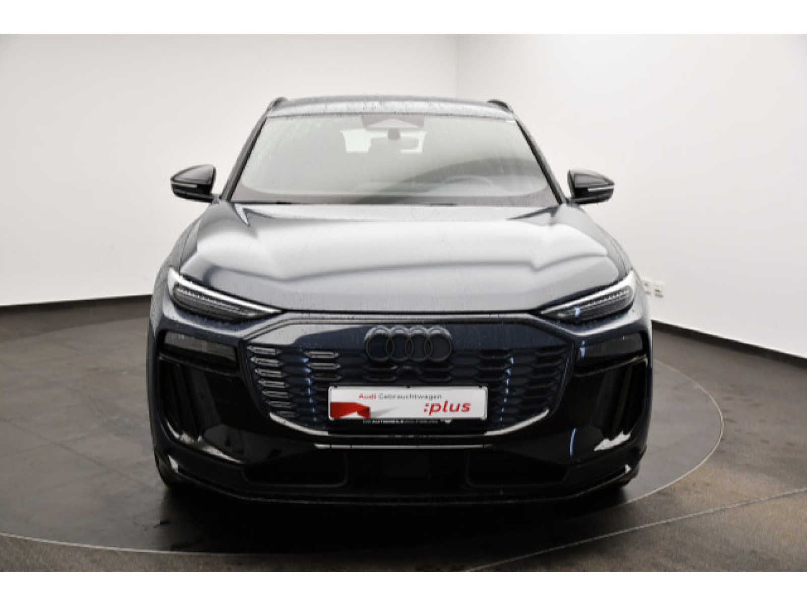 Audi - Q6 Sportback e-tron_21