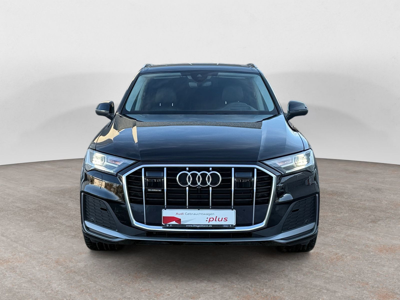 Audi - Q7_9