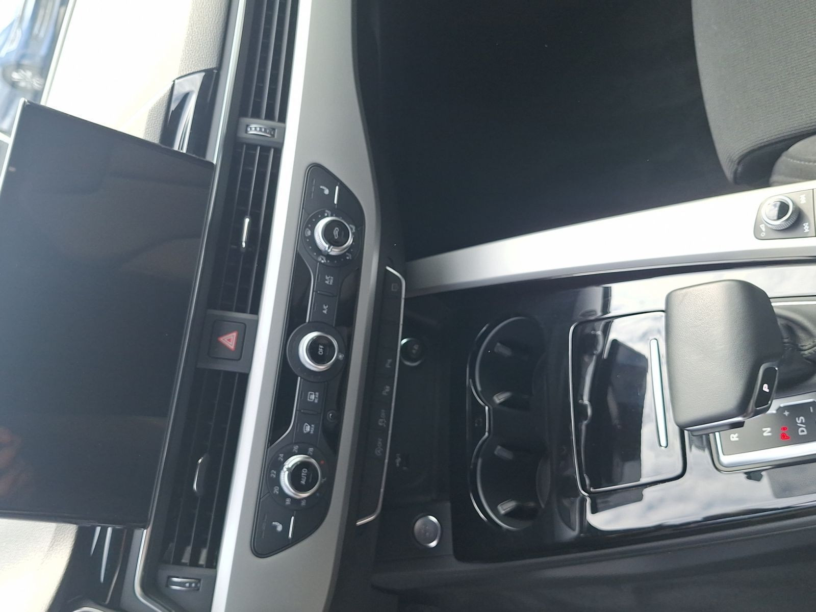 Audi - A4 Avant_13