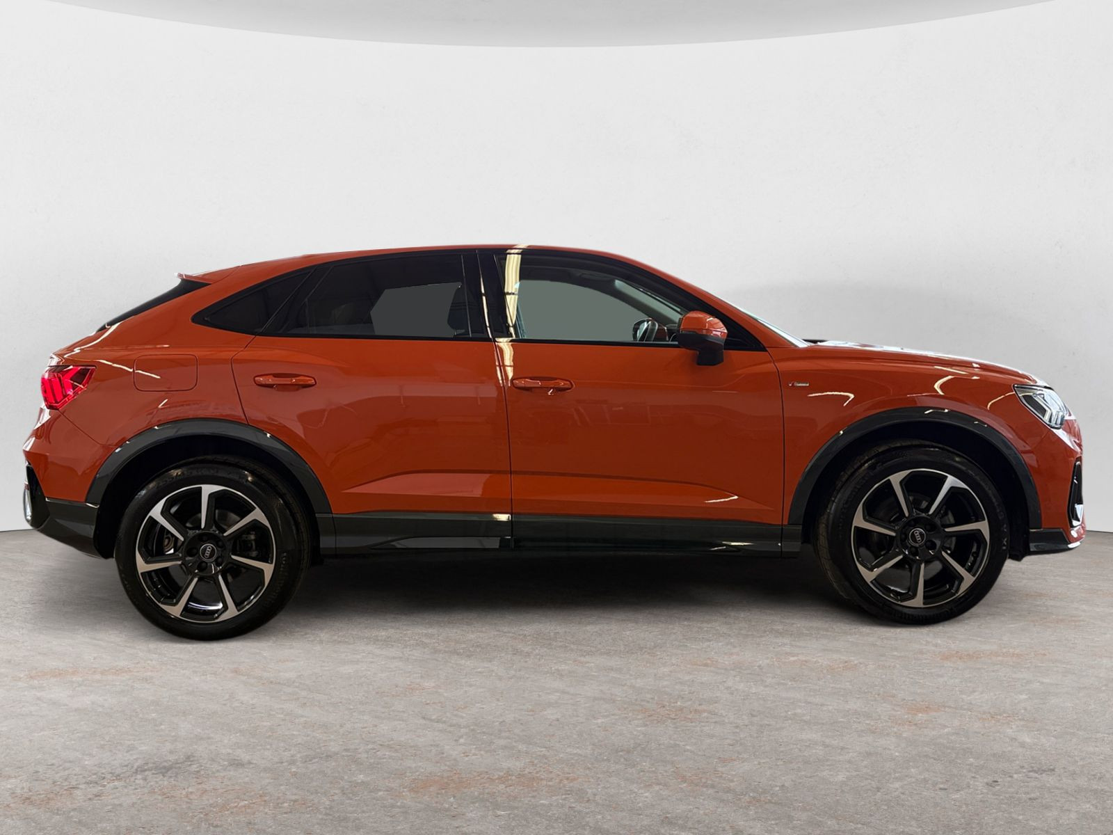 Audi - Q3 Sportback_8