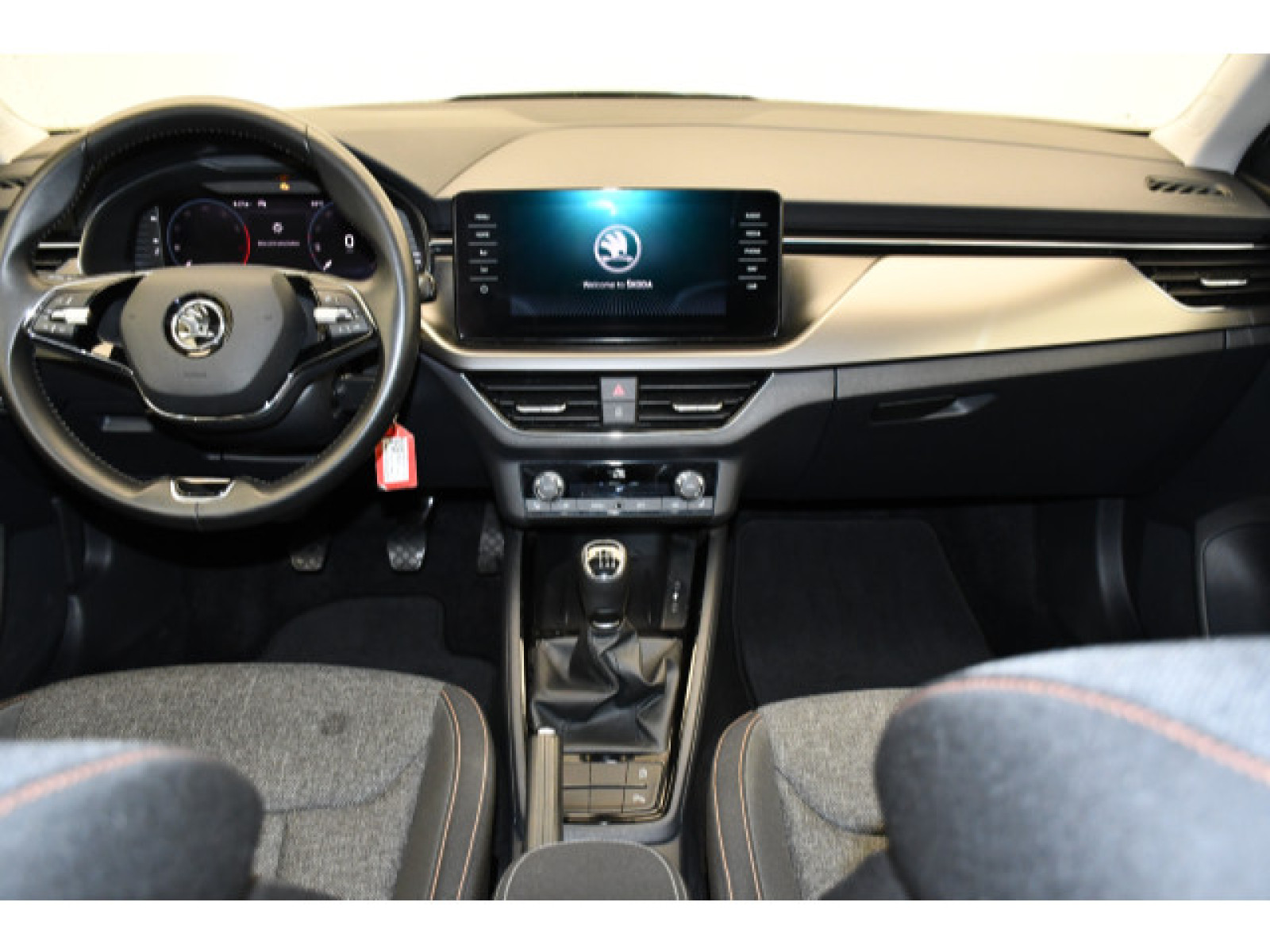 Škoda - Kamiq_5
