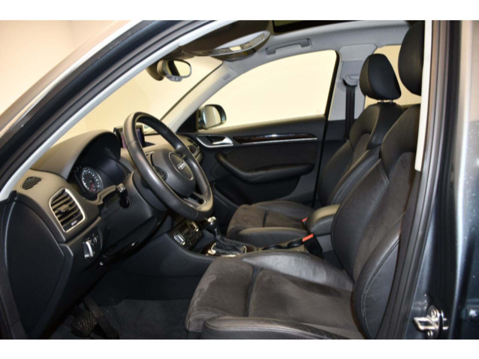 Audi - Q3_3