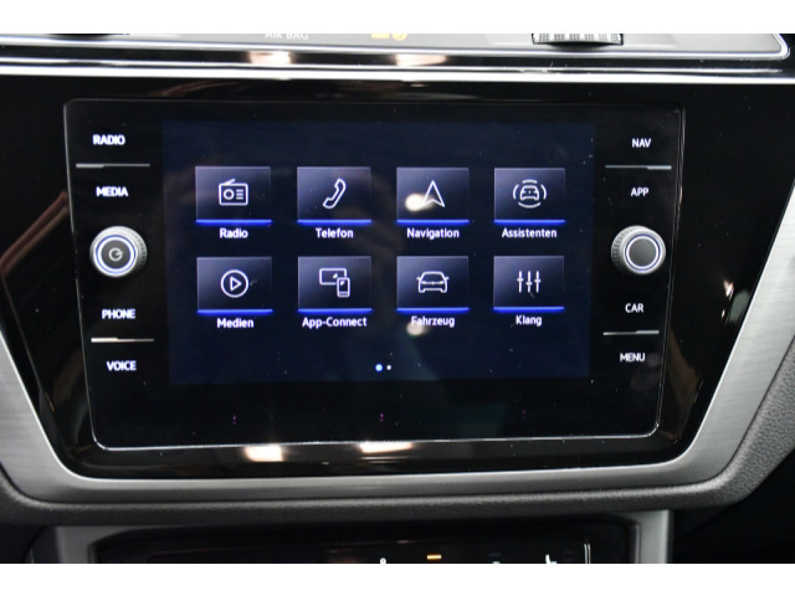 Volkswagen - Touran_8