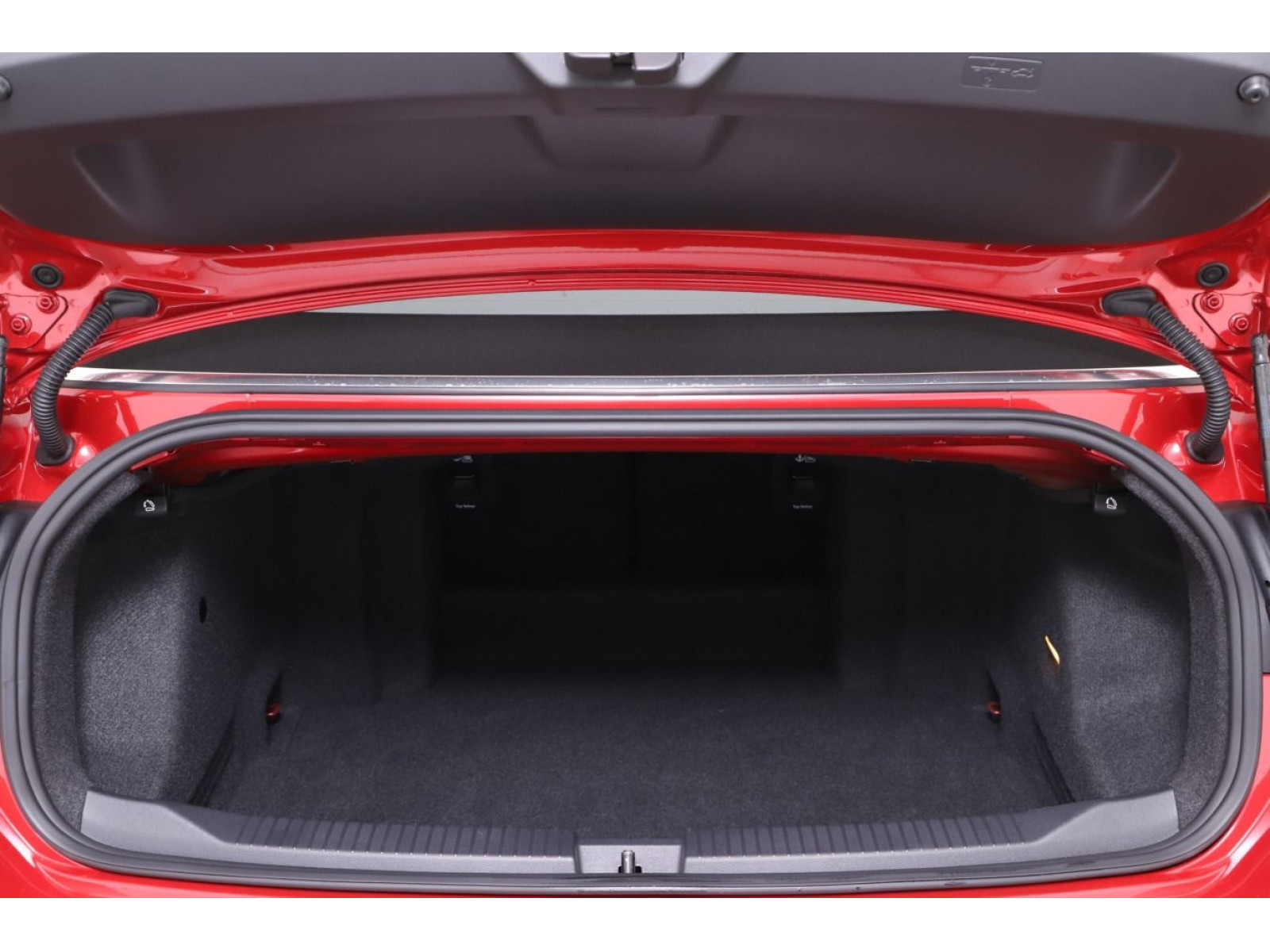 kofferraum-innen kofferraum-innen