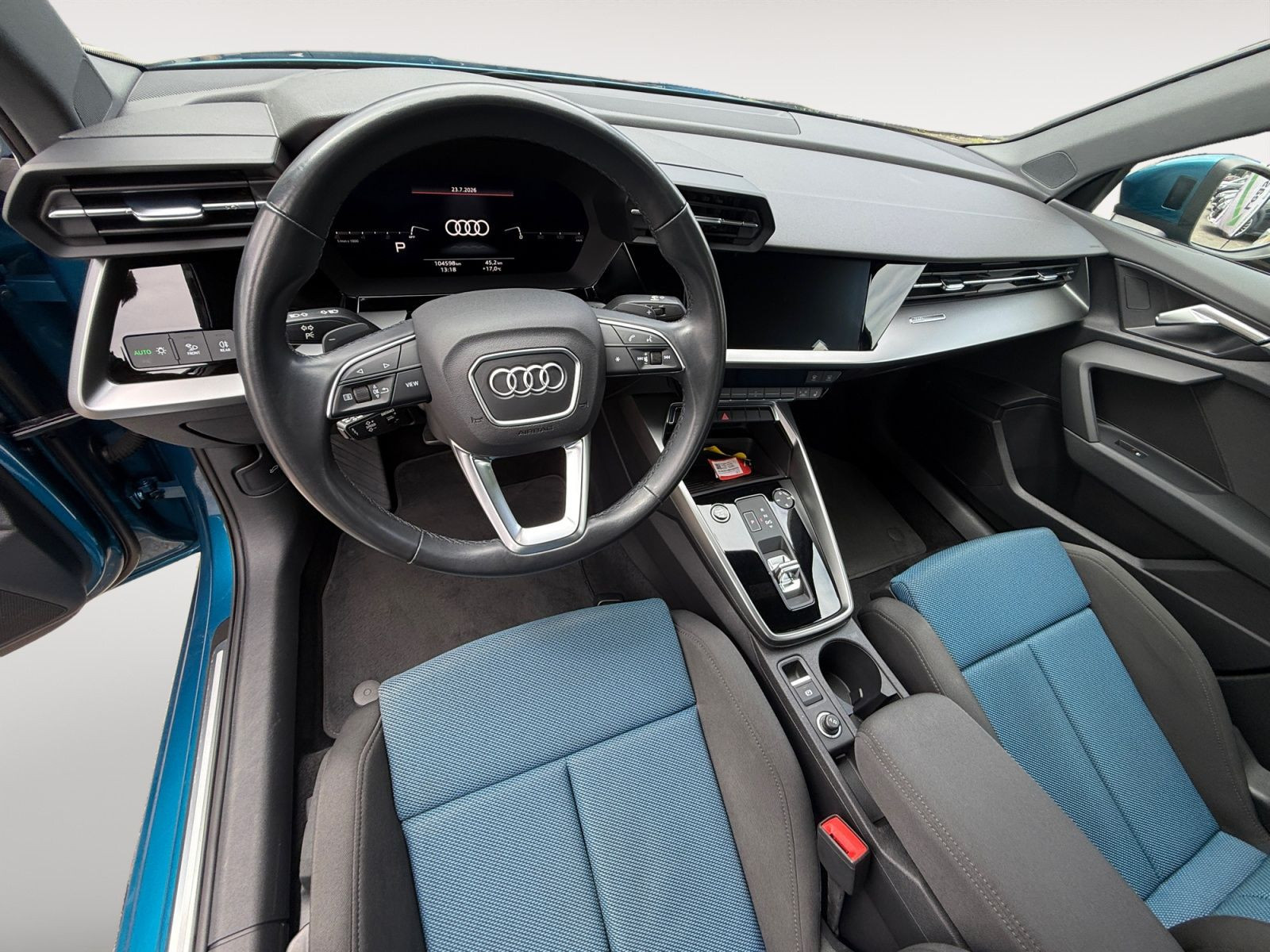 Audi - A3_11