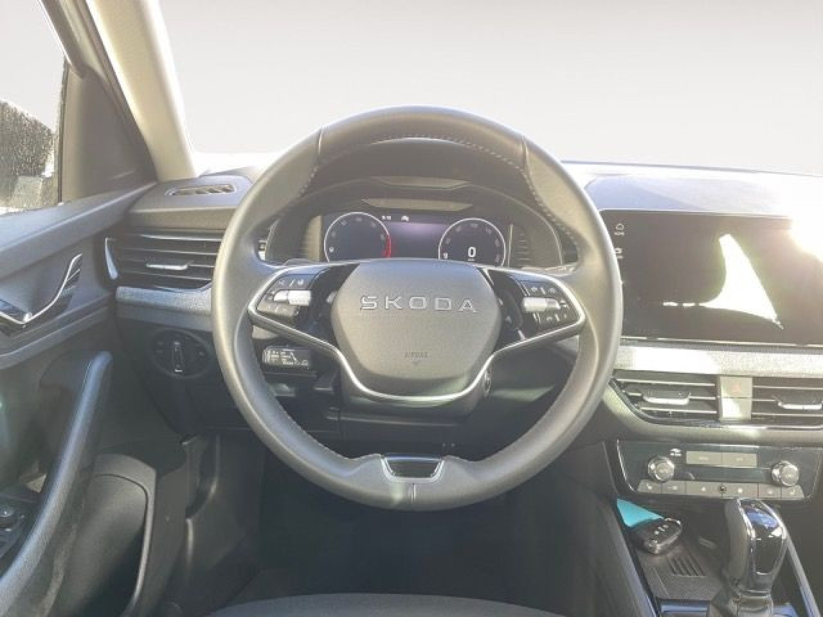 Škoda - Scala_12