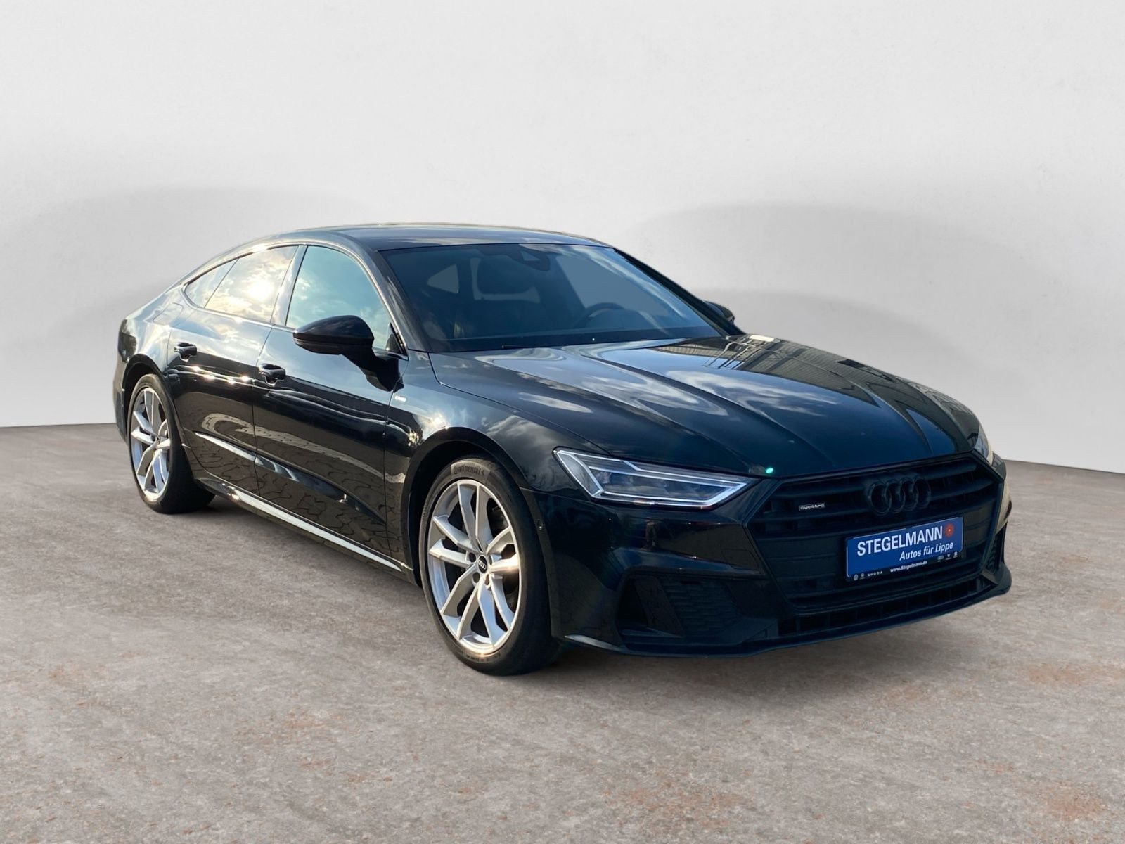 Audi - A7_8