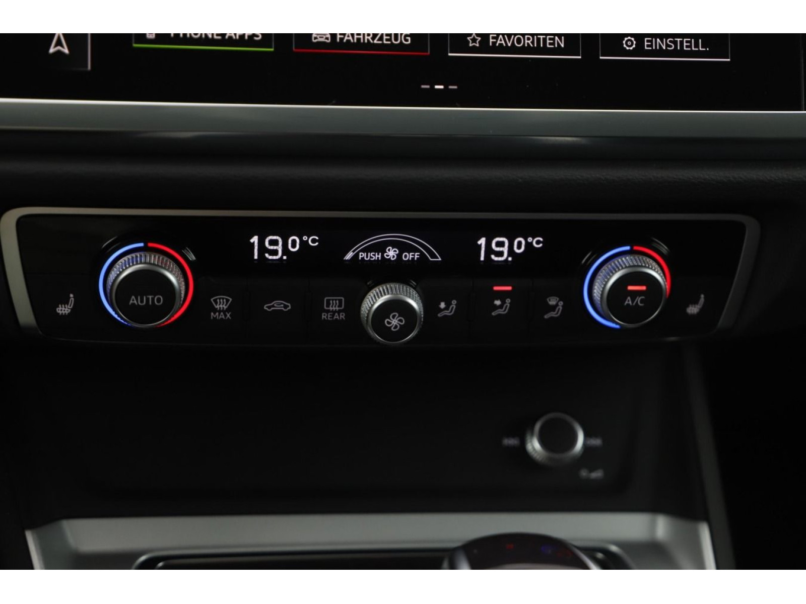 Audi - Q3 Sportback_12