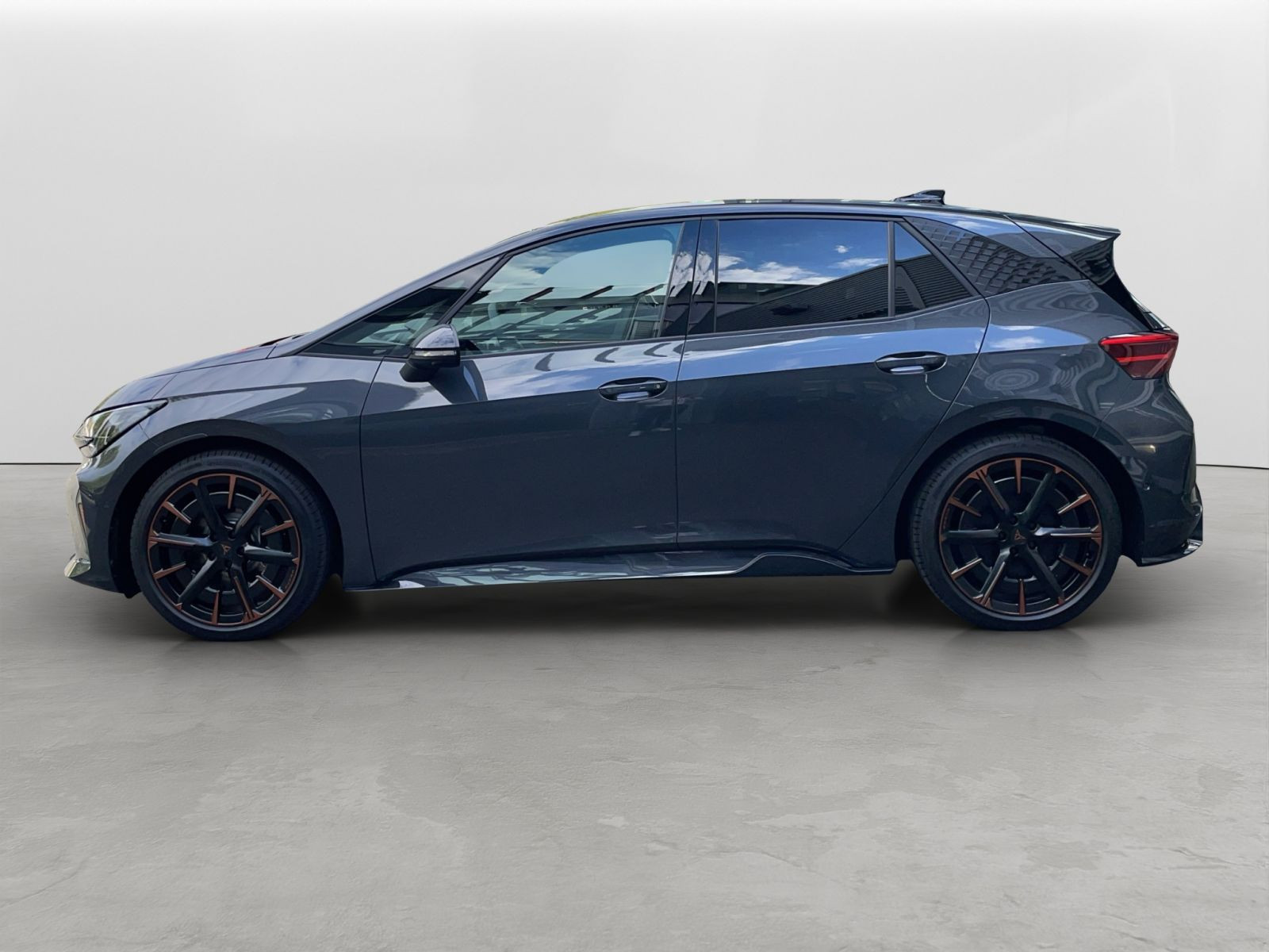 Cupra - Born_3