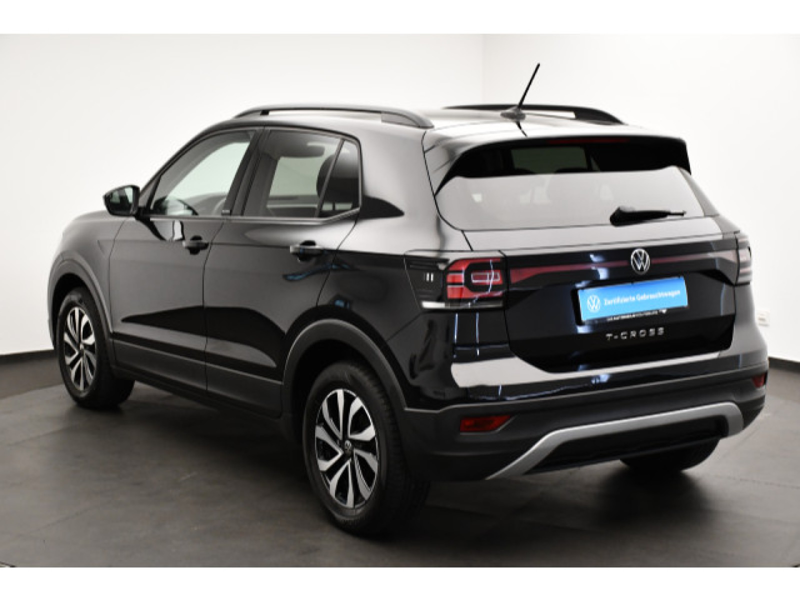 Volkswagen - T-Cross_13