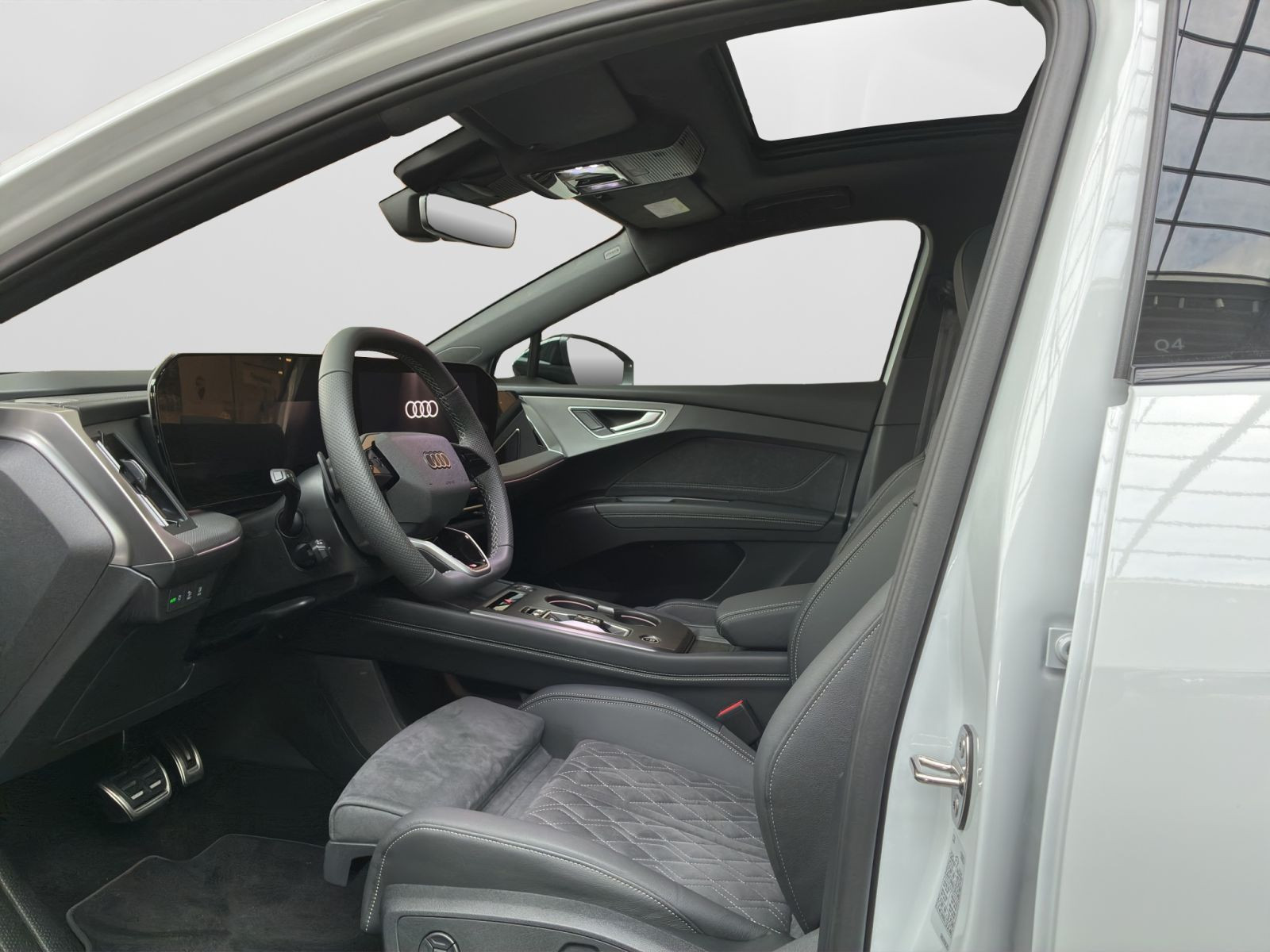 Audi - Q4 e-tron_9