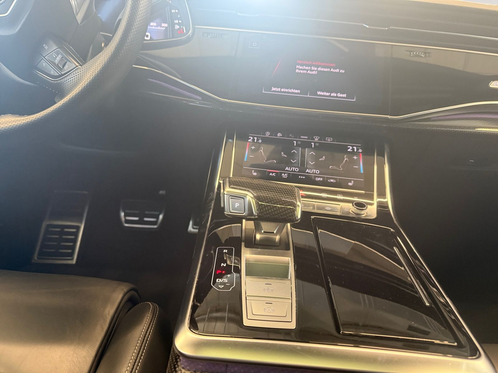 Audi - SQ7_12