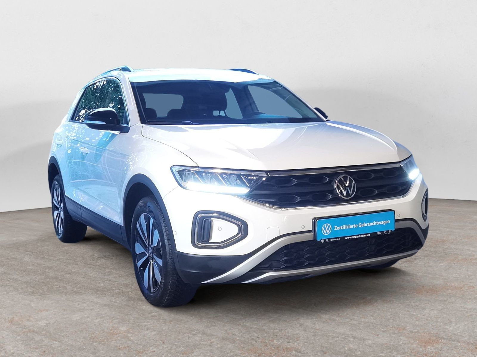 Volkswagen - T-Roc_8