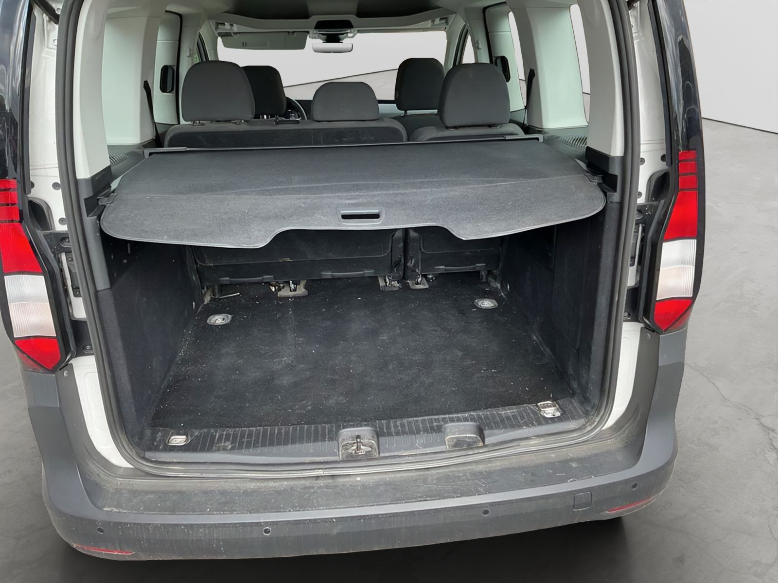 Volkswagen - Caddy_8