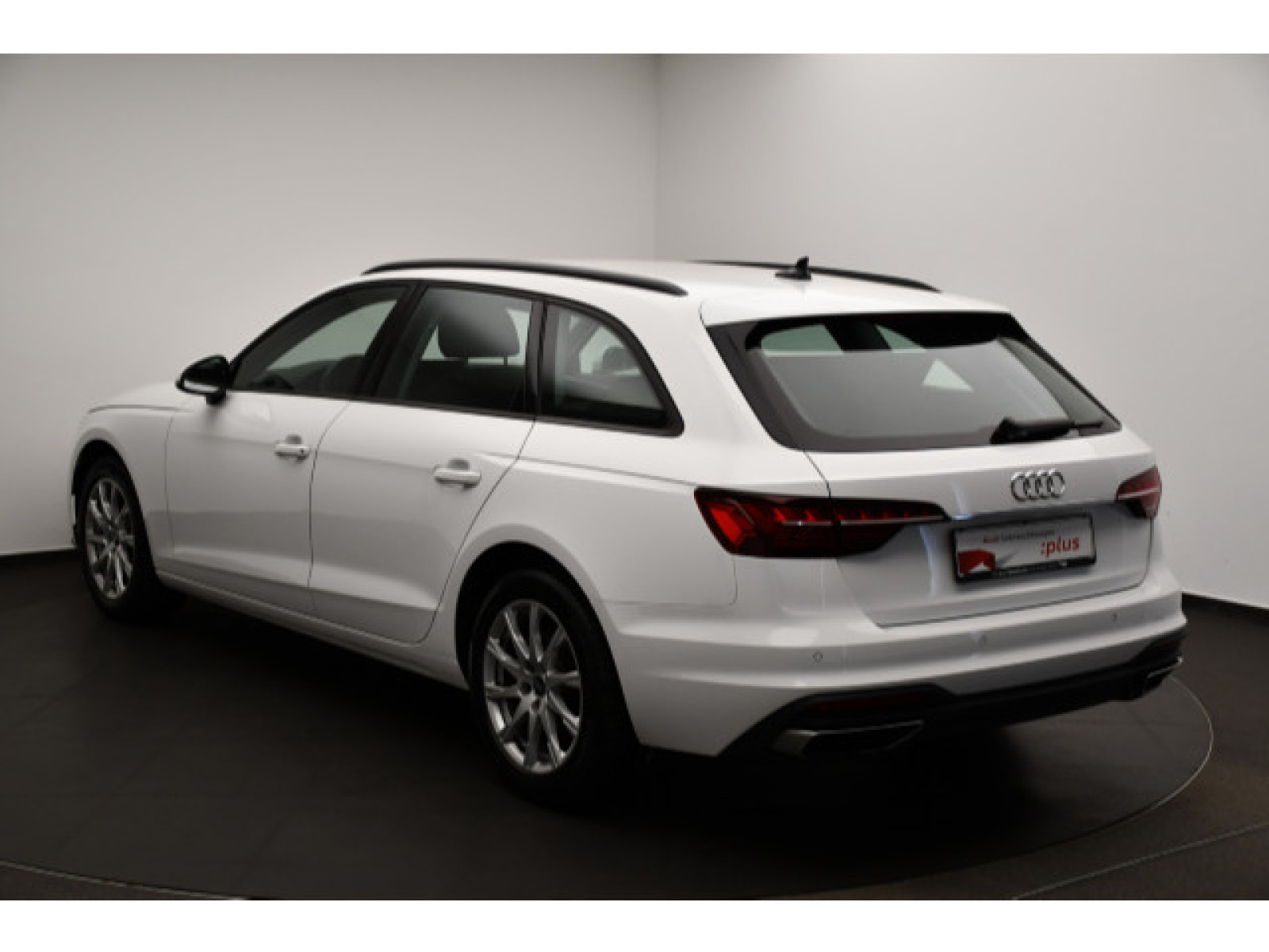 Audi - A4 Avant_13