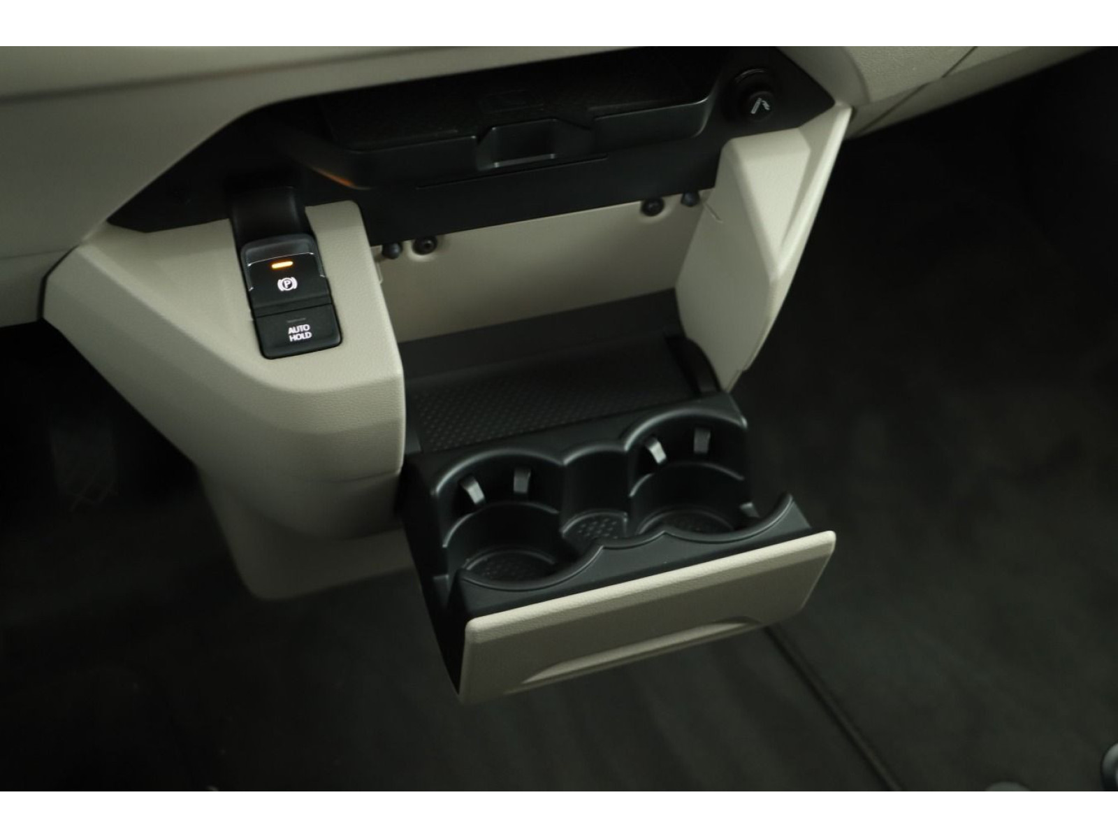 Volkswagen - Multivan_15