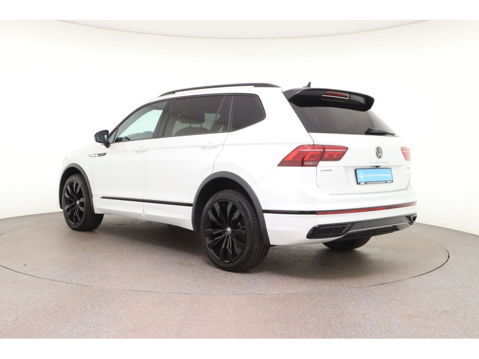 Volkswagen - Tiguan Allspace_4